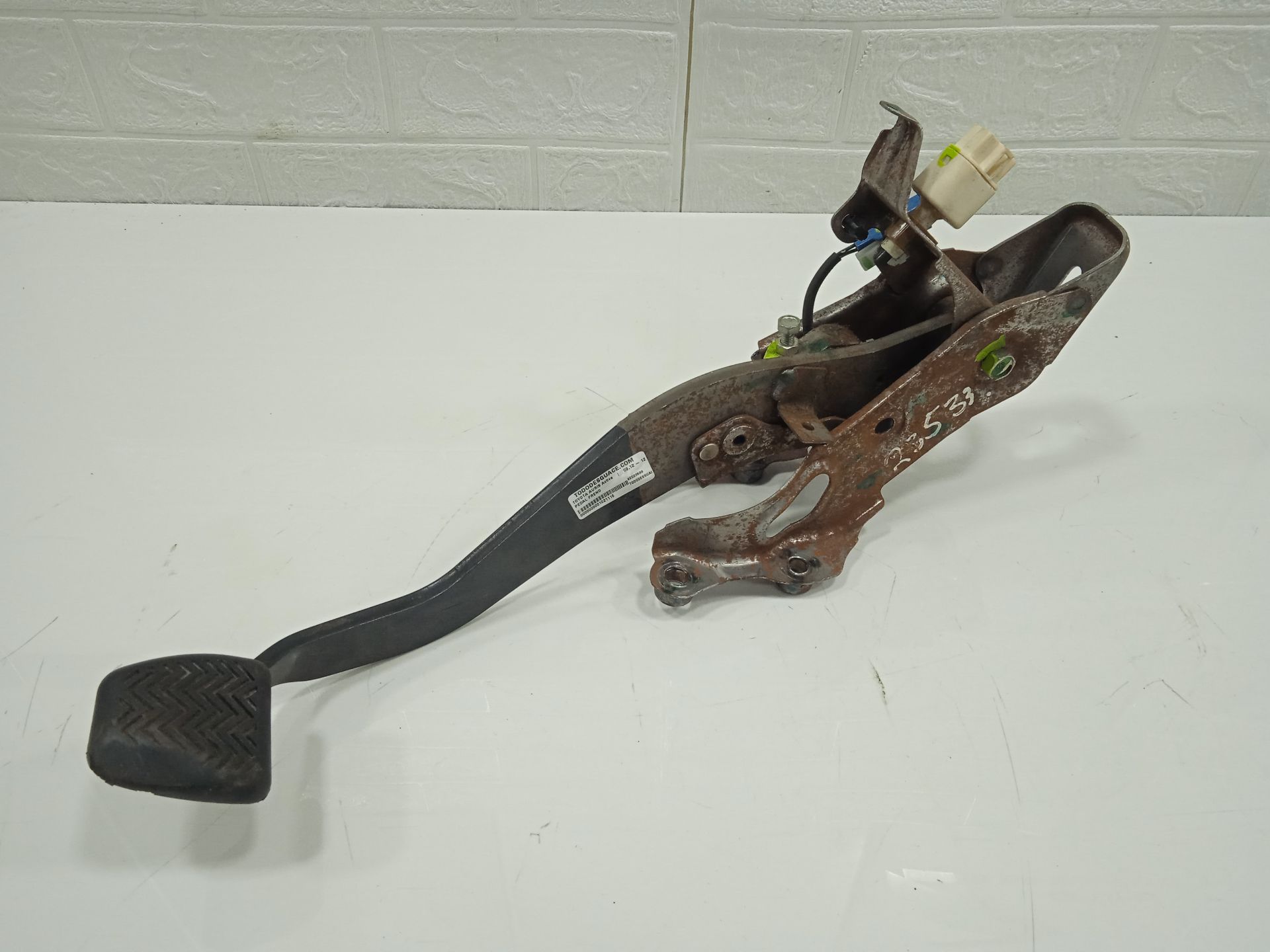 PEDAL FRENO TOYOTA AURIS Active