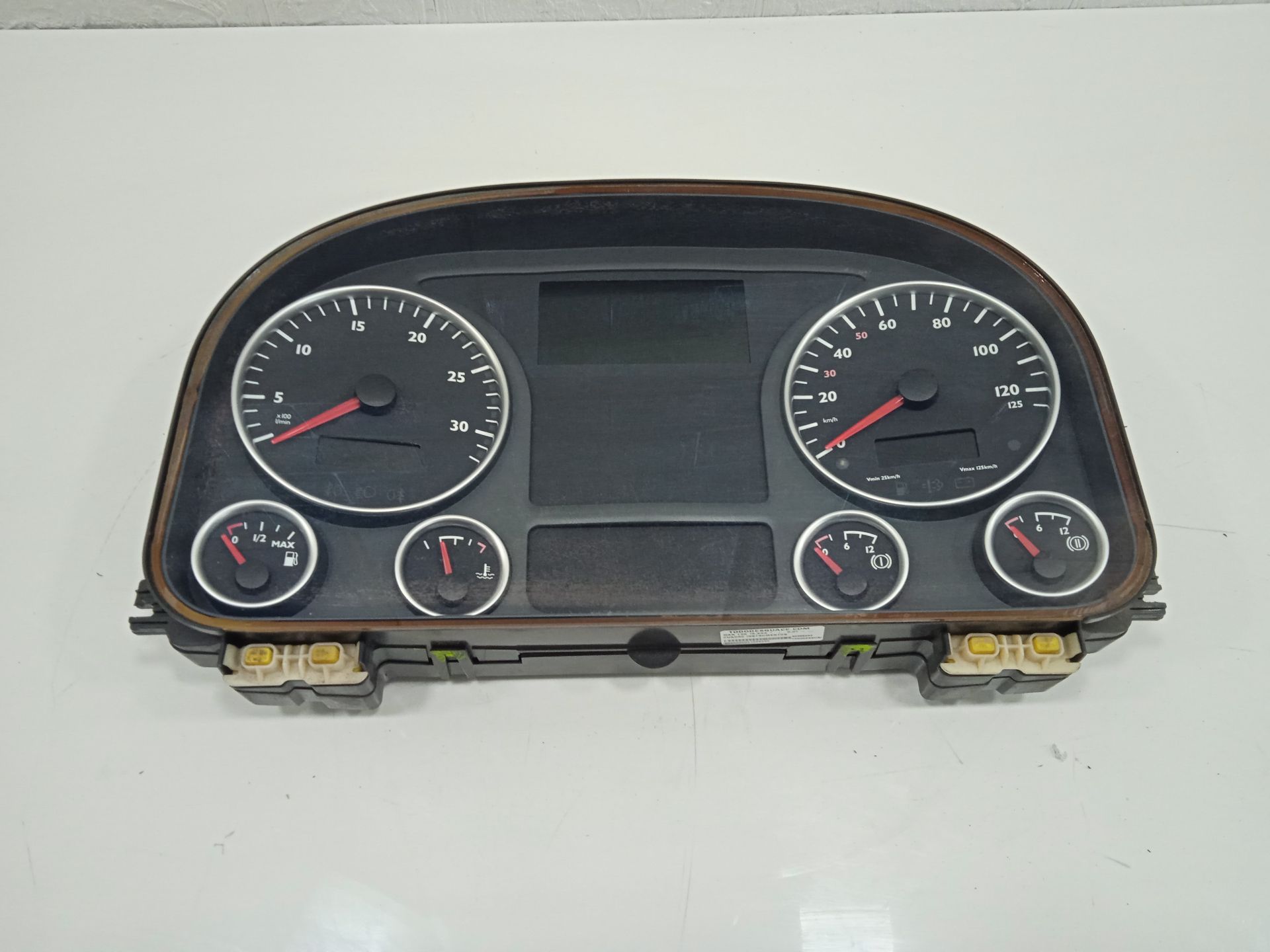 CUADRO INSTRUMENTOS MAN TGX 18.XXX *