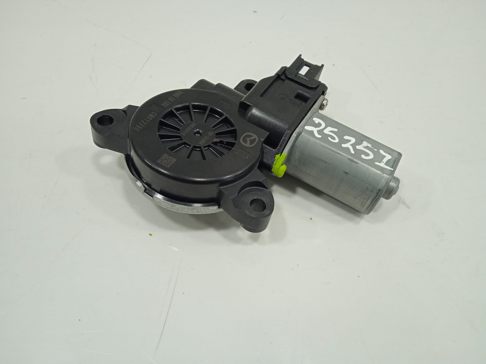 MOTOR ELEVALUNAS DELANTERO DERECHO MAZDA CX-3 Center-Line