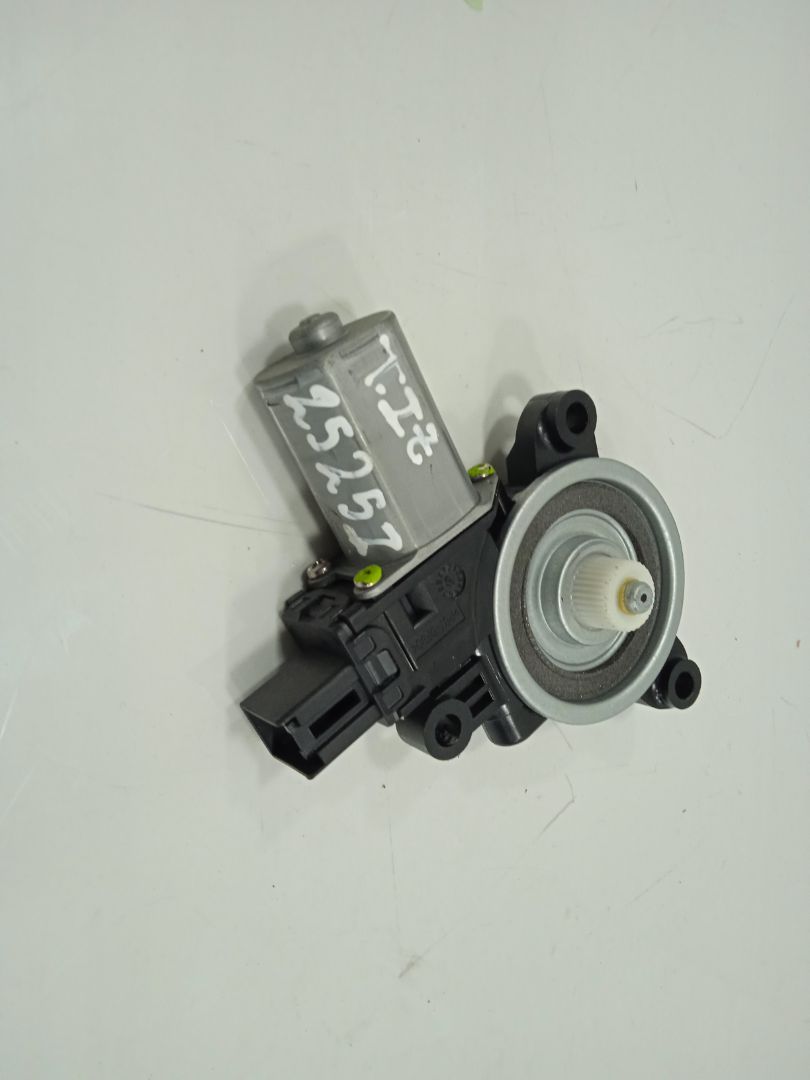 MOTOR ELEVALUNAS TRASERO IZQUIERDO MAZDA CX-3 Center-Line
