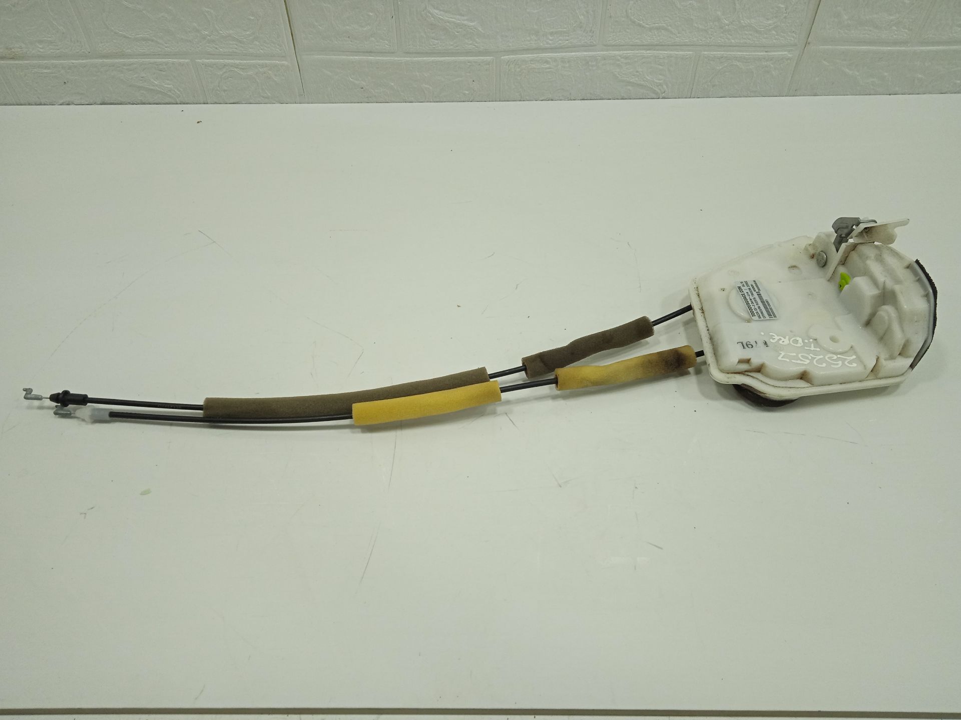 CERRADURA PUERTA TRASERA DERECHA MAZDA CX-3 Center-Line