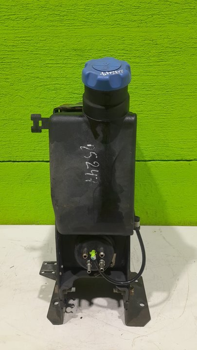 DEPOSITO ADBLUE RENAULT MIDLUM FG   XXX.10                   E4 Cabina doble