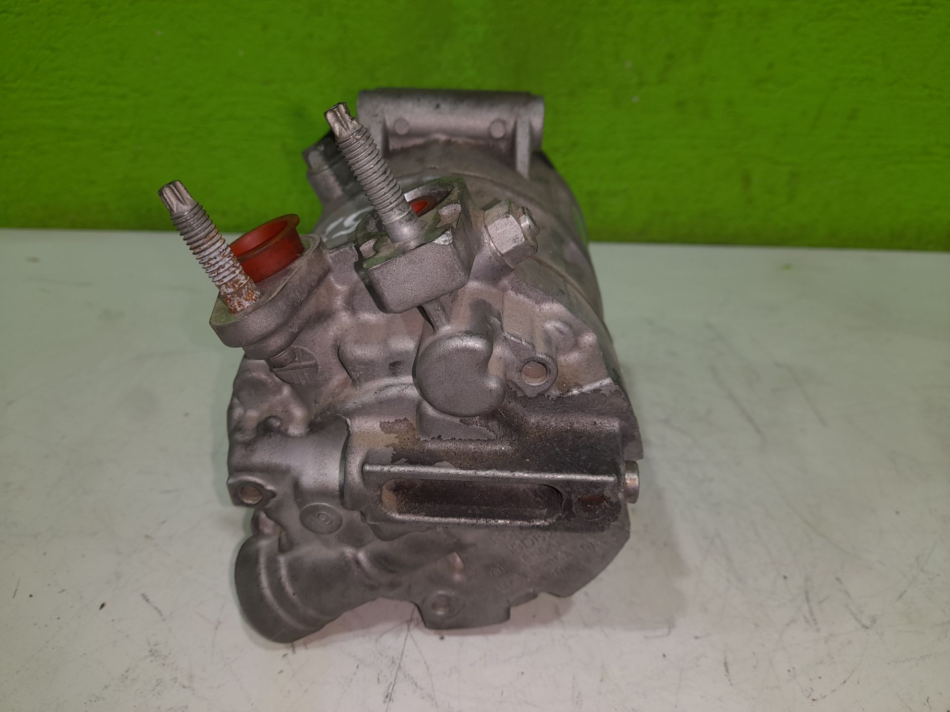 COMPRESOR AIRE ACONDICIONADO FORD TRANSIT CONNECT Combi 220 L1 Ambiente