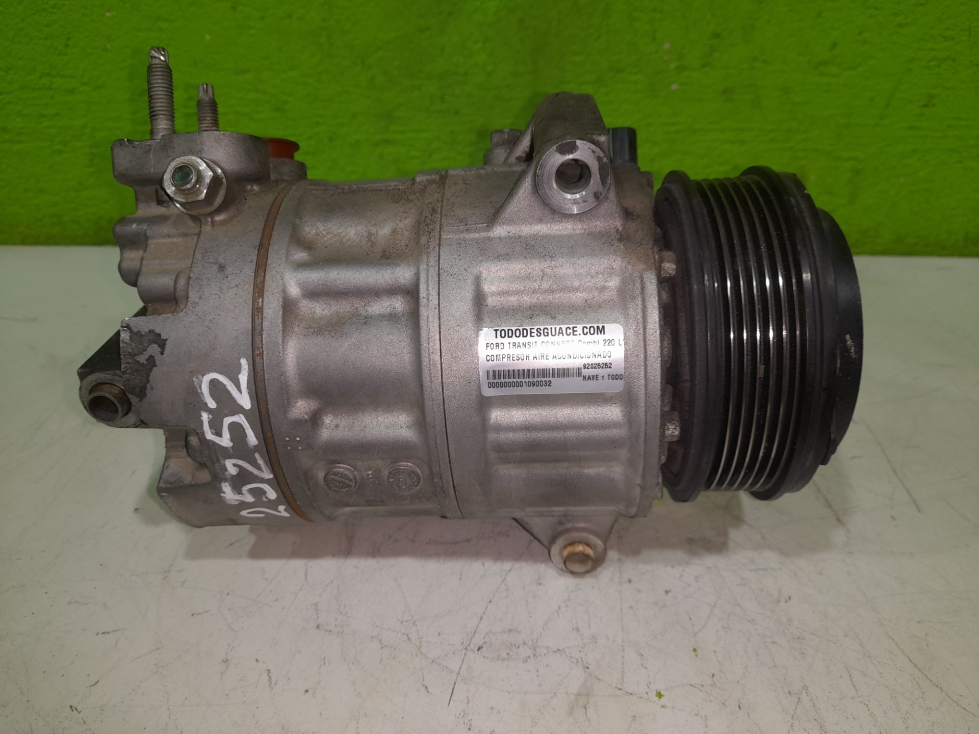 COMPRESOR AIRE ACONDICIONADO FORD TRANSIT CONNECT Combi 220 L1 Ambiente