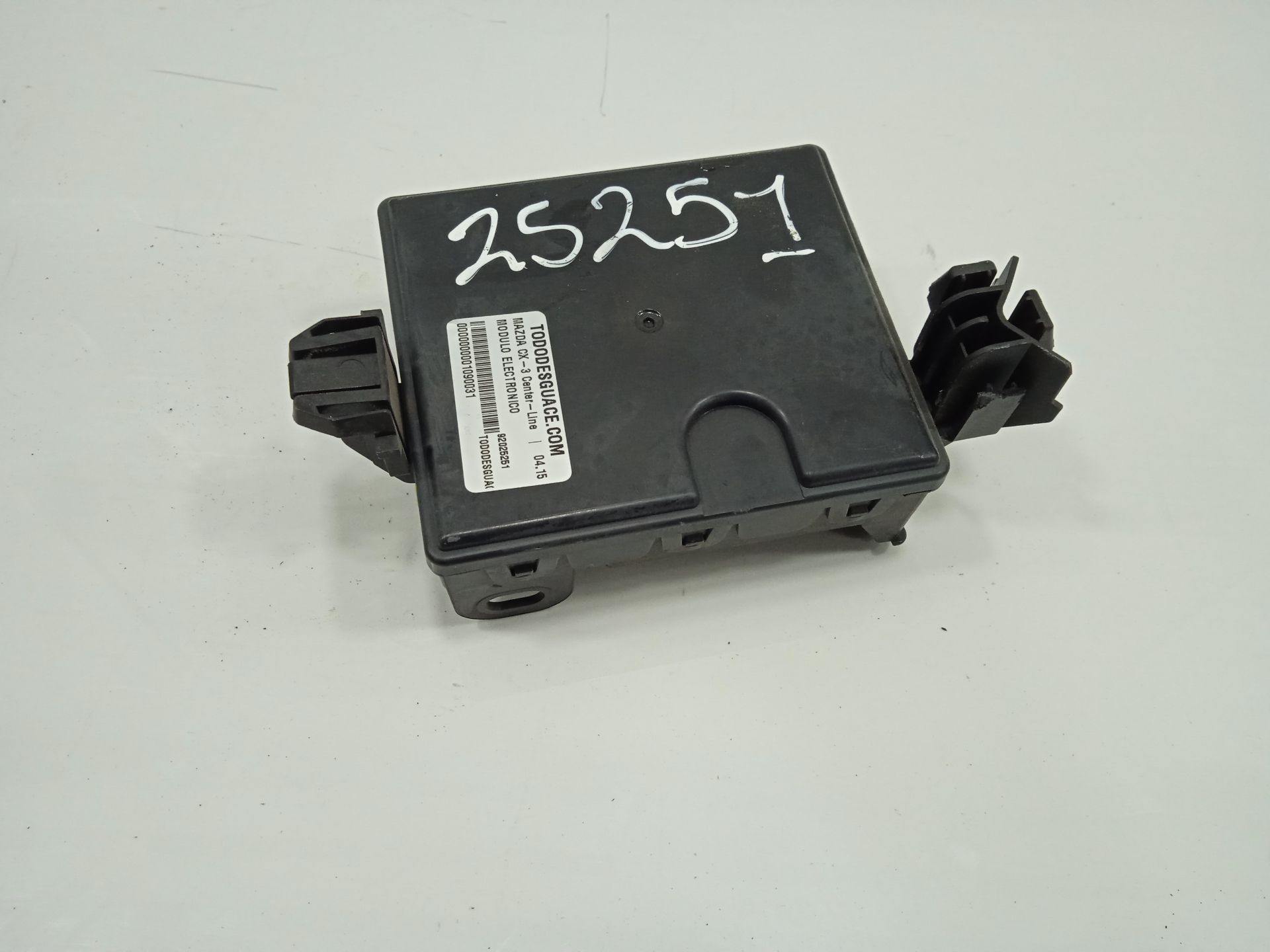 MODULO ELECTRONICO MAZDA CX-3 Center-Line