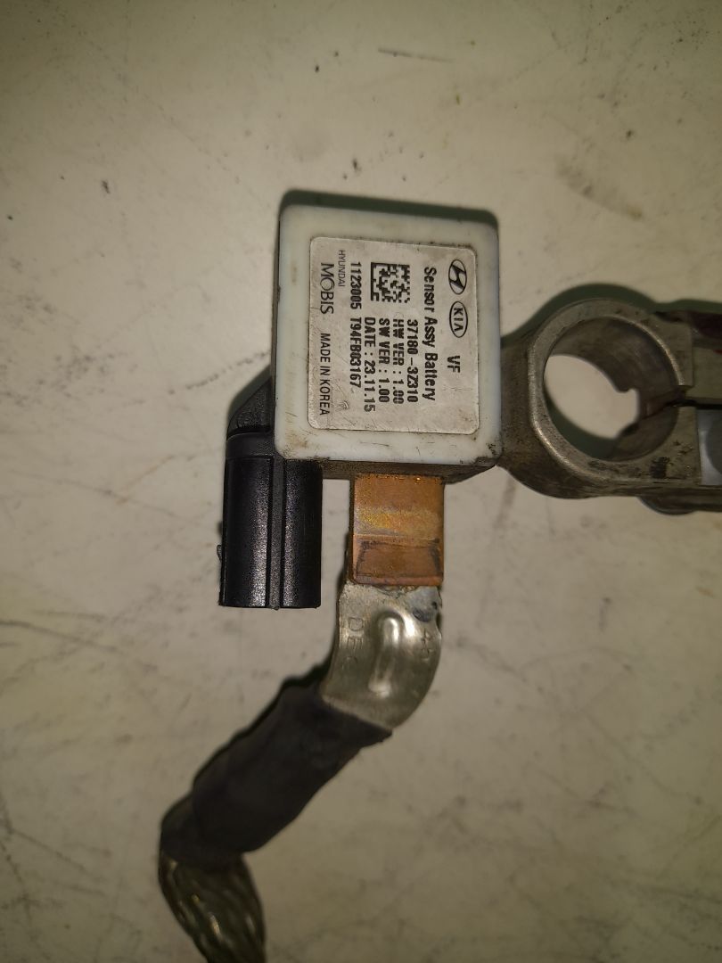 BORNA NEGATIVA HYUNDAI I40 GL BLUEDRIVE CITY / BLUEDRIVE CITY