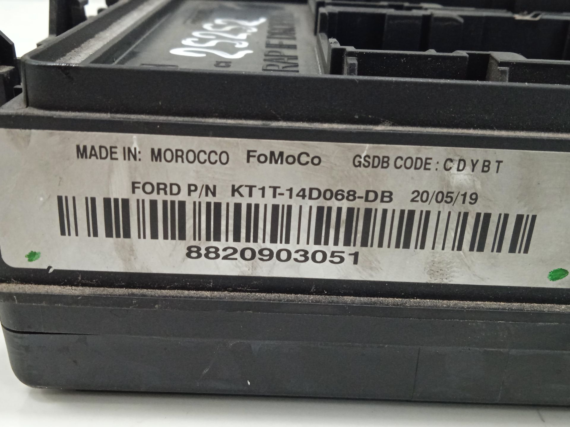 CAJA RELES / FUSIBLES FORD TRANSIT CONNECT Combi 220 L1 Ambiente