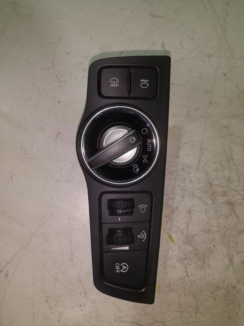 MANDO LUCES HYUNDAI I40 GL BLUEDRIVE CITY / BLUEDRIVE CITY