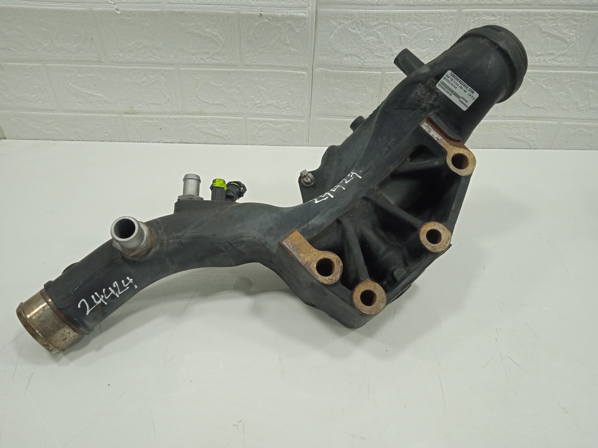 SOPORTE MOTOR MAN TGS 18.XXX FSA / 4x2   LLS M (Largura mediana)