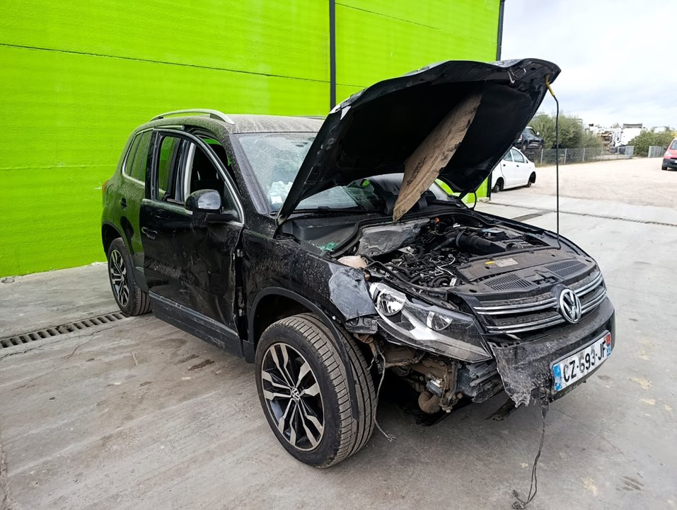 VOLKSWAGEN TIGUAN (5N2) Country 4Motion BlueMotion Motor 2,0 Ltr. - 103 kW TDI