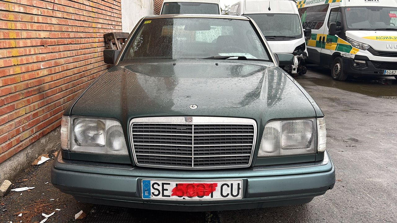 MERCEDES-BENZ CLASE E (W124) BERLINA E 300 Diesel (124.131) Motor 3,0 Ltr. - 100 kW Diesel CAT