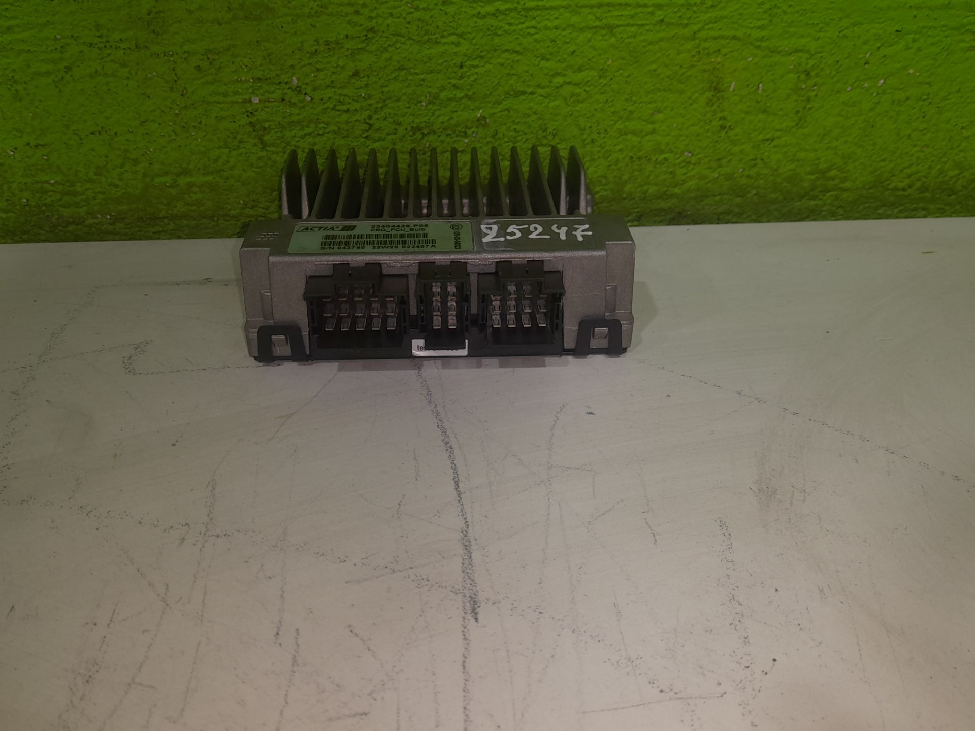 UNIDAD DE CONTROL RENAULT MIDLUM FG   XXX.10                   E4 Cabina doble