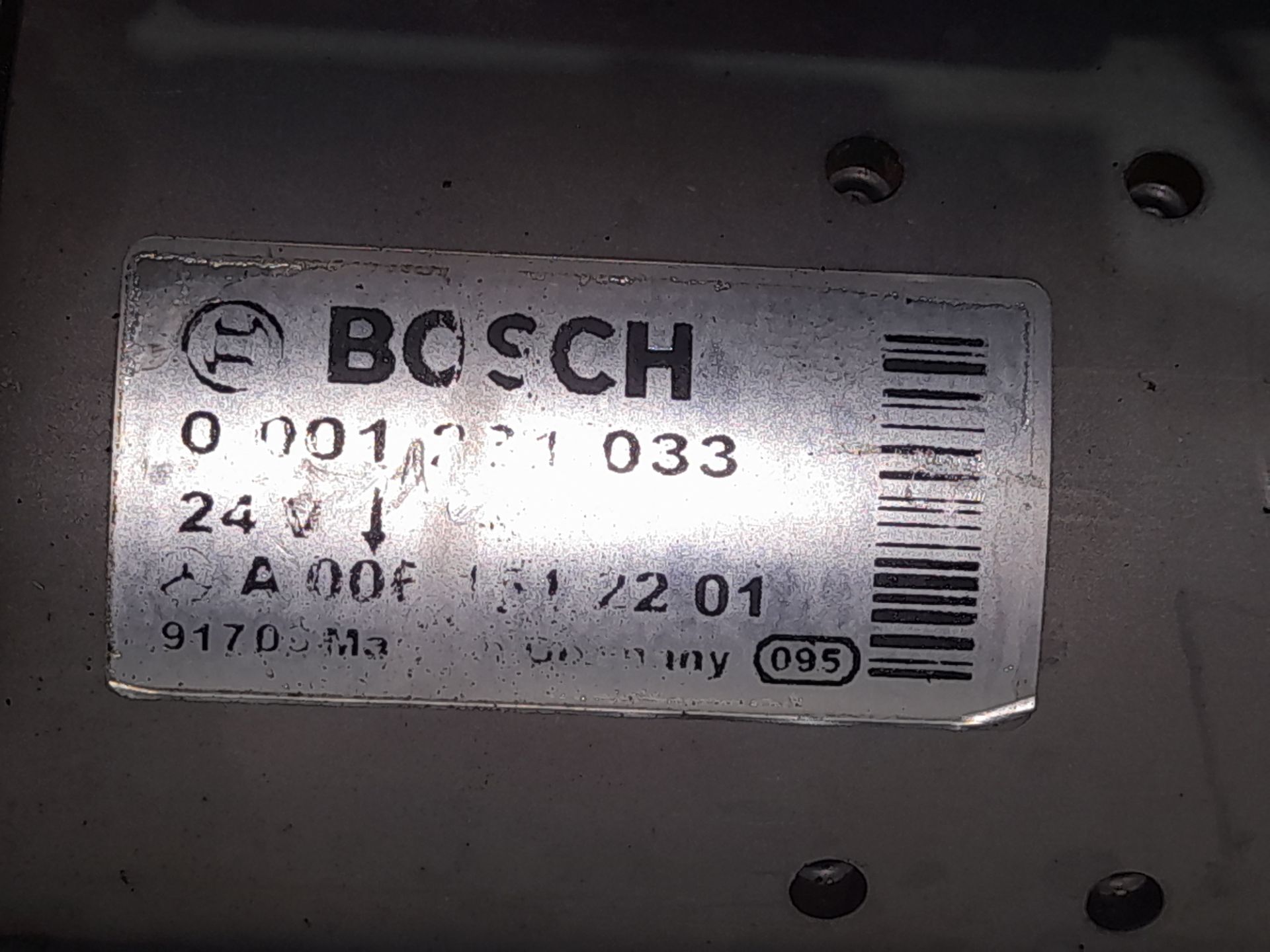 MOTOR ARRANQUE MERCEDES-BENZ AXOR 2-EJES 18 TON 2004 -> 1829   4x2      OM 906 LA   nR Estrecho