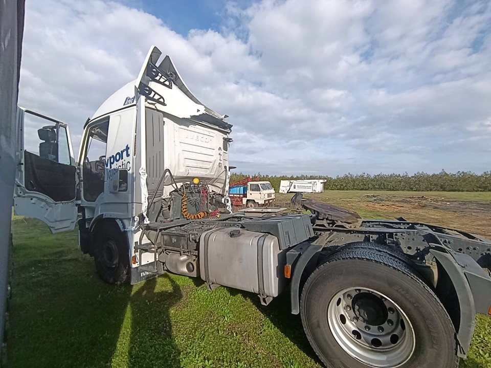 IVECO STRALIS (AD/AT) FG AD T/P                    4x2 Tráfico urbano Motor 10,3 Ltr. - 338 kW Diesel
