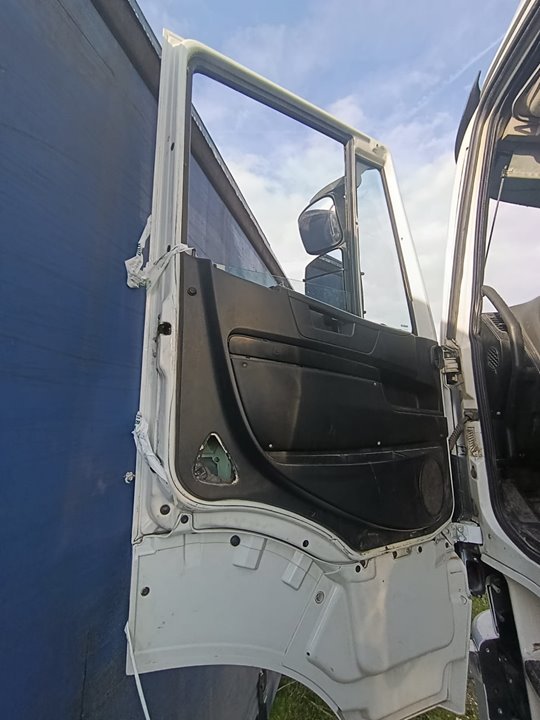 IVECO STRALIS (AD/AT) FG AD T/P                    4x2 Tráfico urbano Motor 10,3 Ltr. - 338 kW Diesel