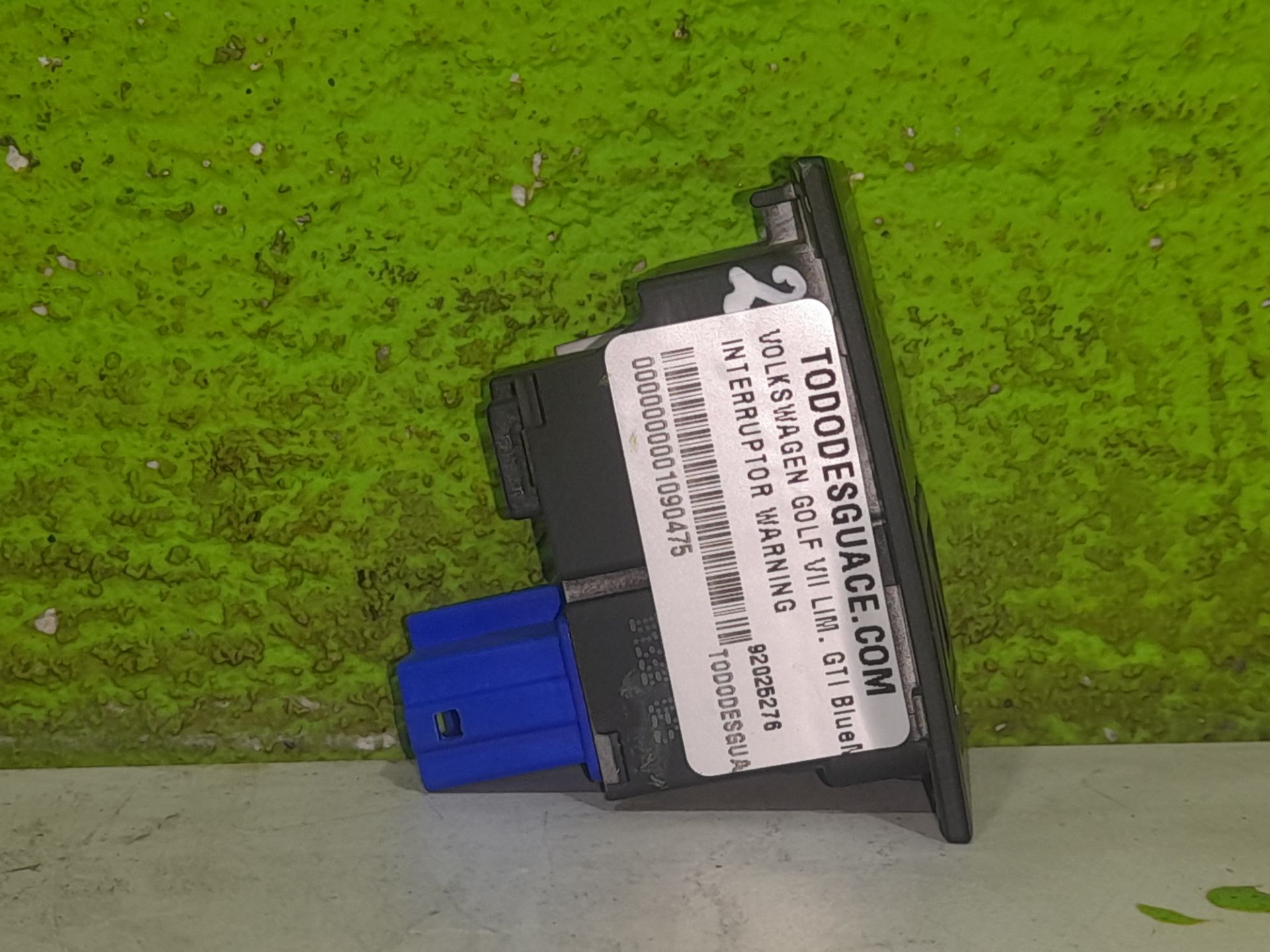 INTERRUPTOR WARNING VOLKSWAGEN GOLF VII LIM. GTI BlueMotion