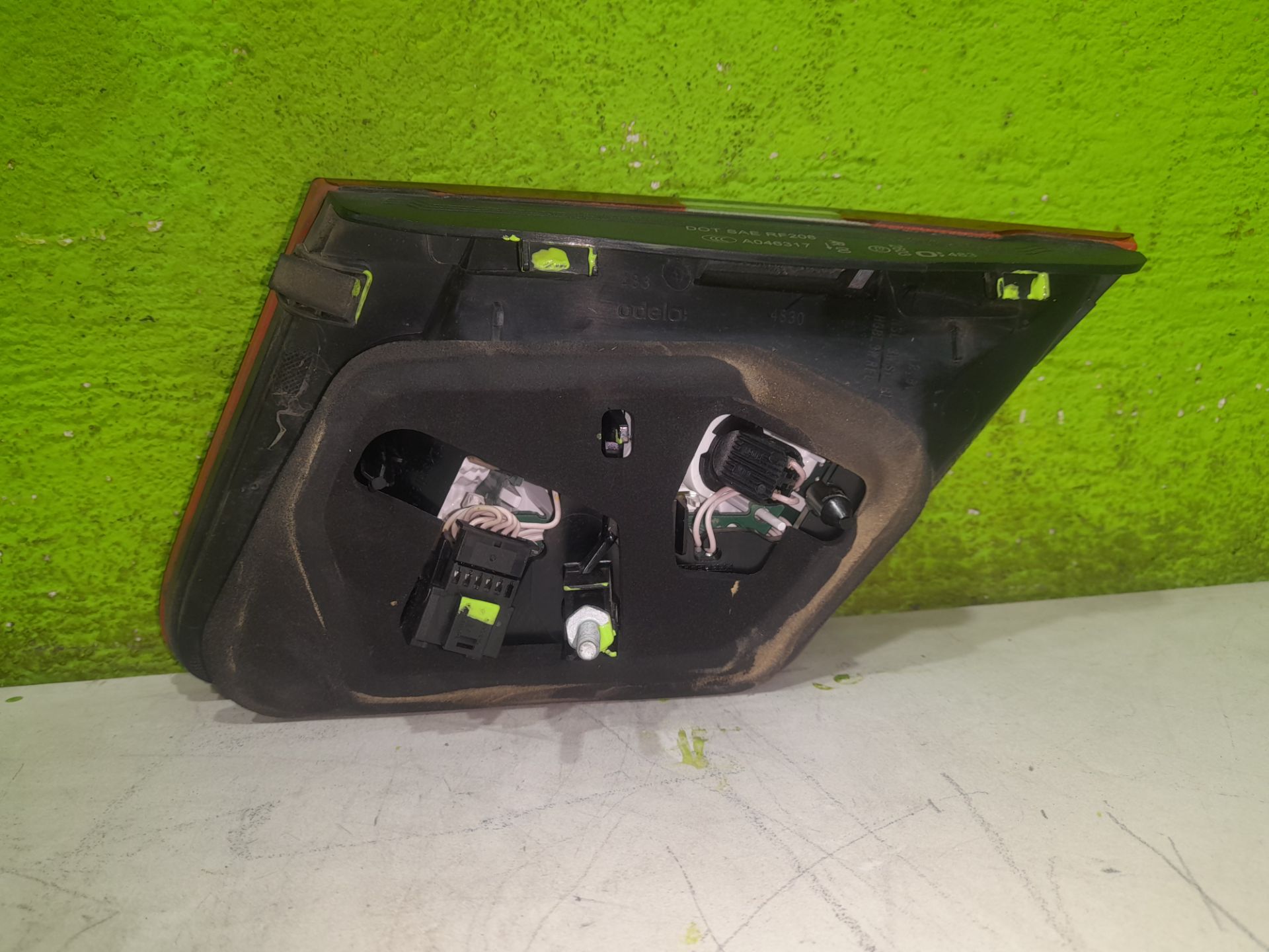 PILOTO TRASERO DERECHO INTERIOR MERCEDES-BENZ CLASE E (W212) FAMILIAR 220 CDI BlueEfficiency (212.202)