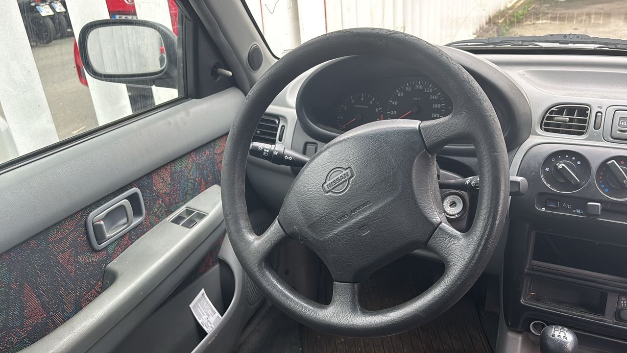 NISSAN MICRA (K11) Básico Motor 1,3 Ltr. - 55 kW 16V CAT
