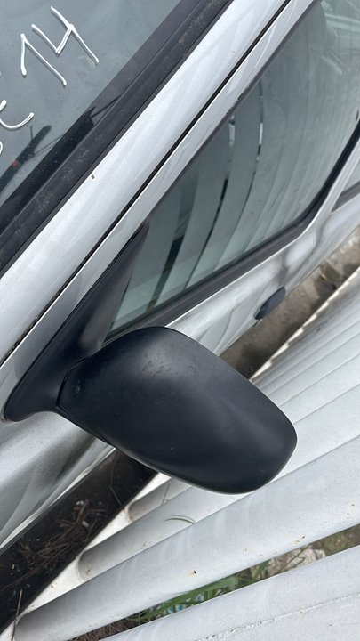 NISSAN MICRA (K11) Básico Motor 1,3 Ltr. - 55 kW 16V CAT