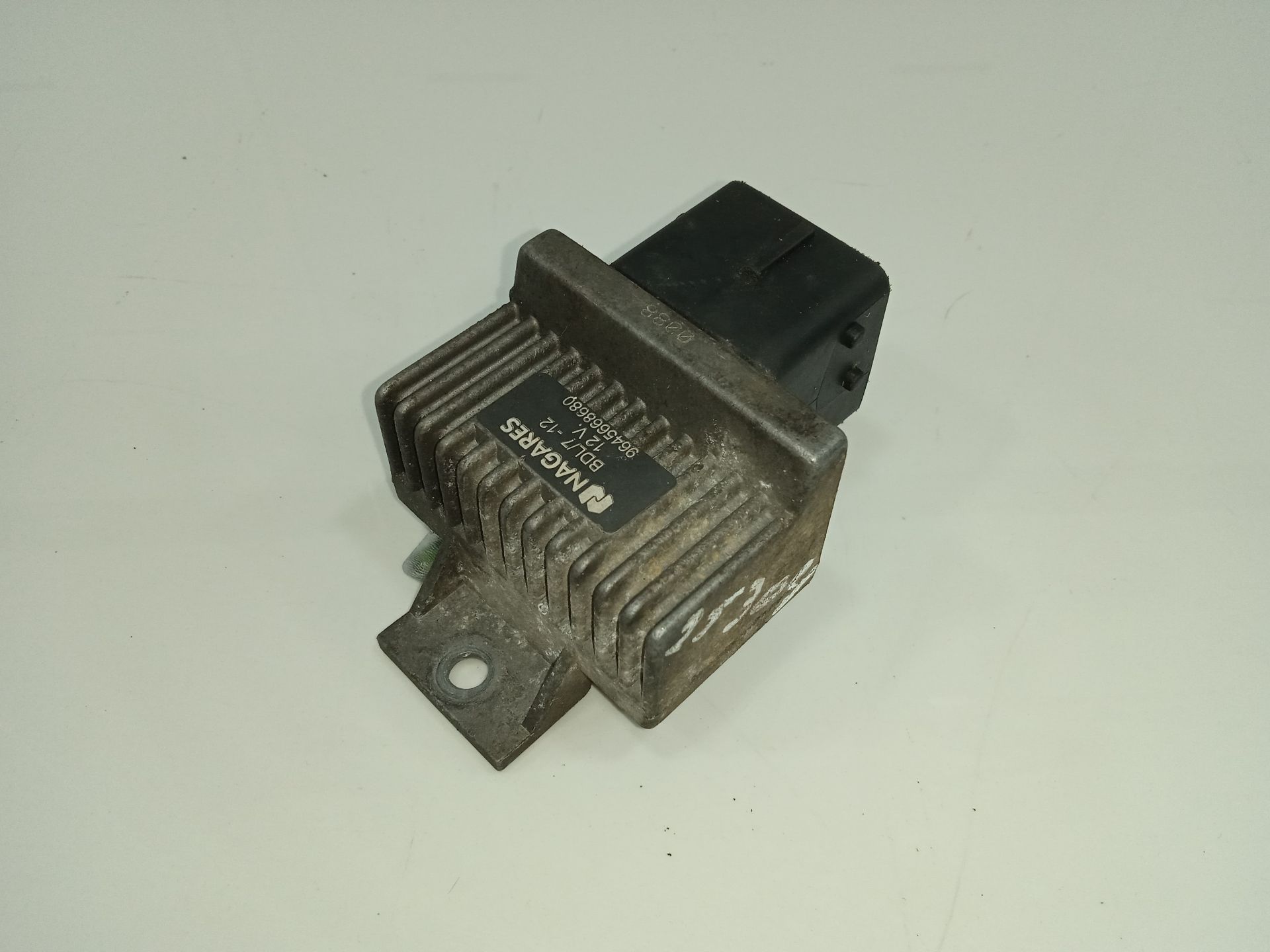 CAJA PRECALENTAMIENTO CITROEN NEMO SX