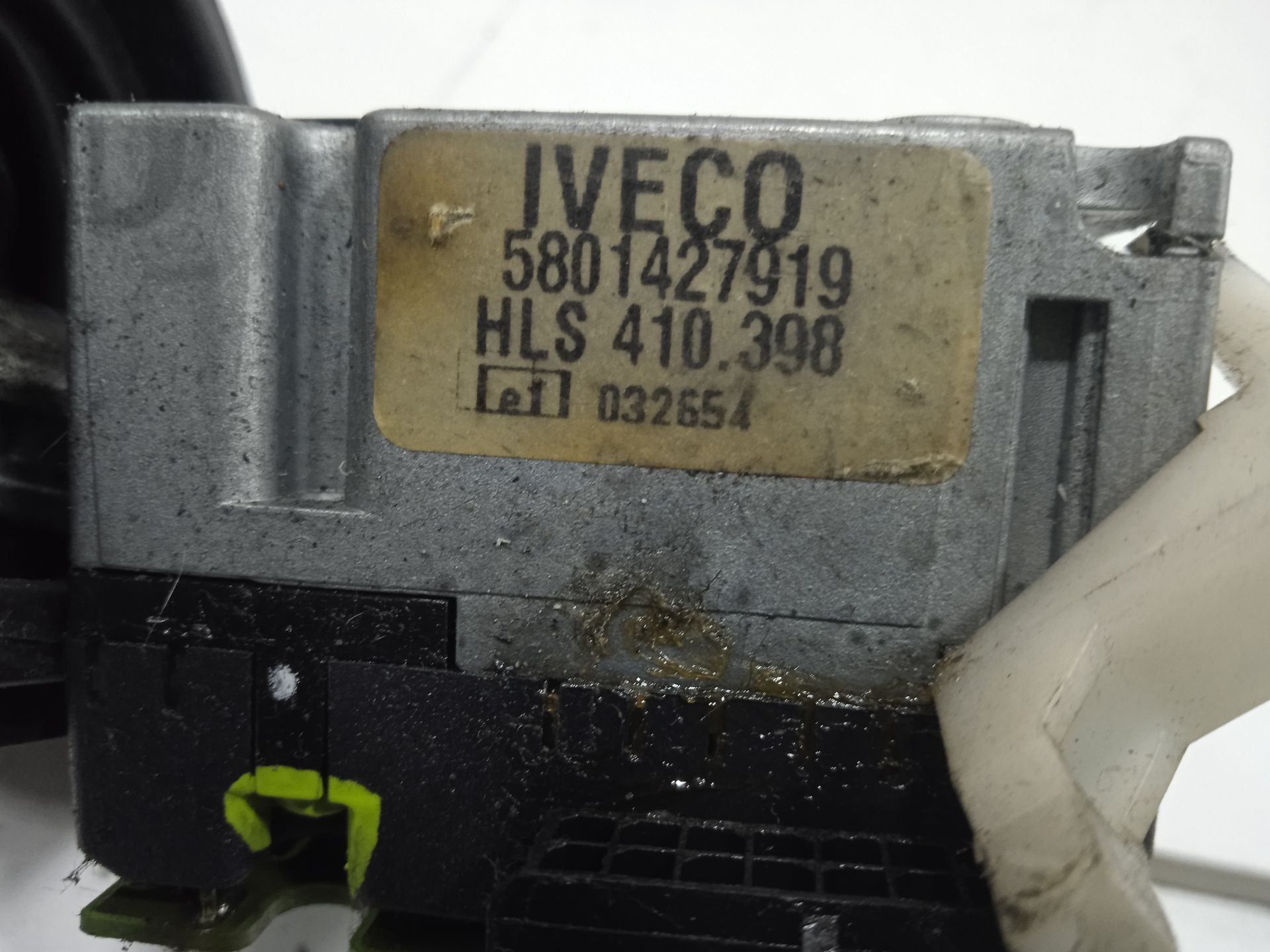 MANDO LUCES IVECO STRALIS (AD/AT) FG AD T/P                    4x2 Tráfico urbano