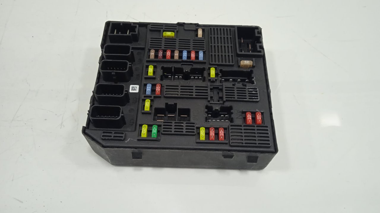 CAJA RELES / FUSIBLES RENAULT MEGANE GR SCENIC JZ0B