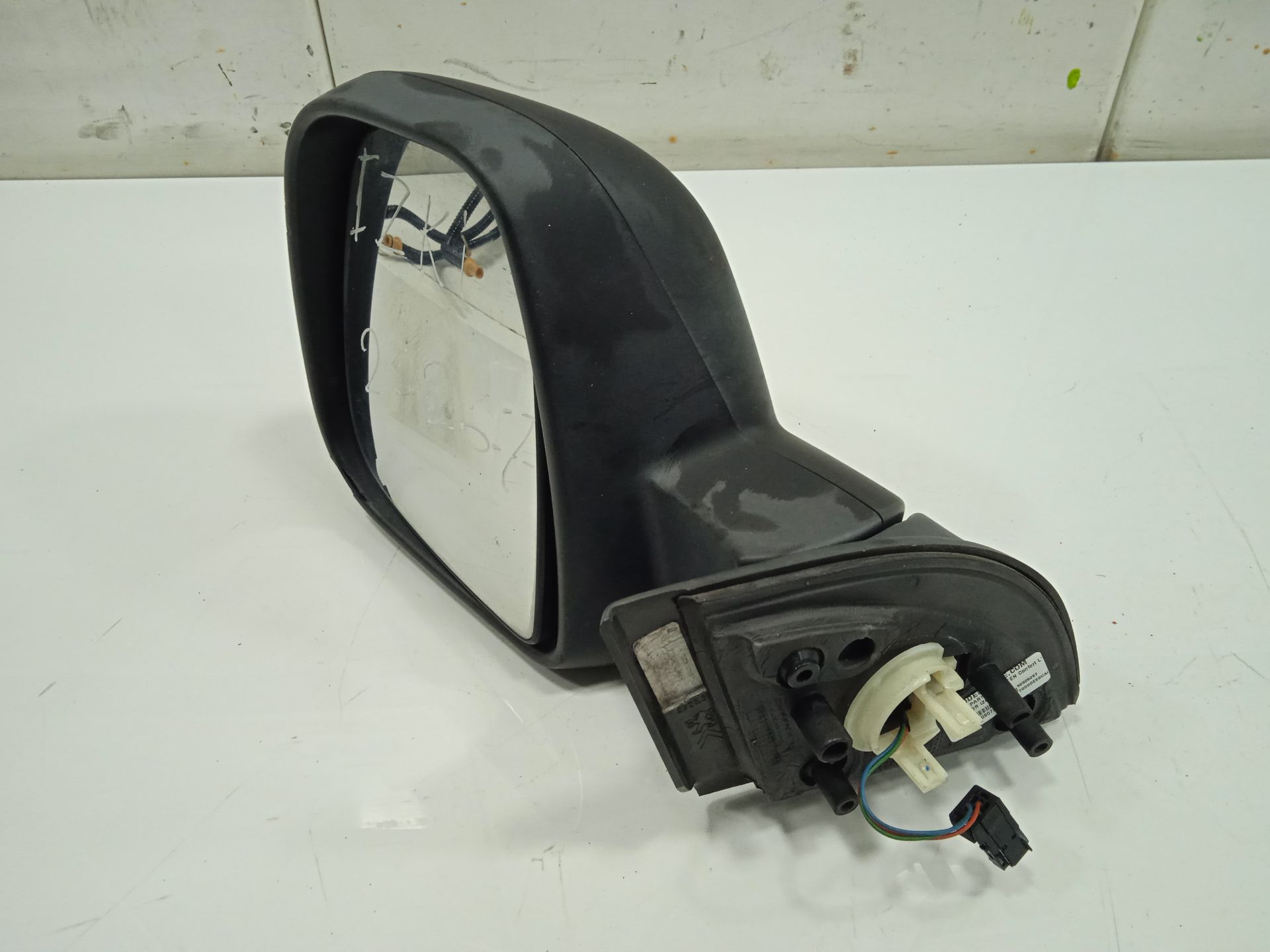 RETROVISOR IZQUIERDO PEUGEOT PARTNER KASTEN Confort L1