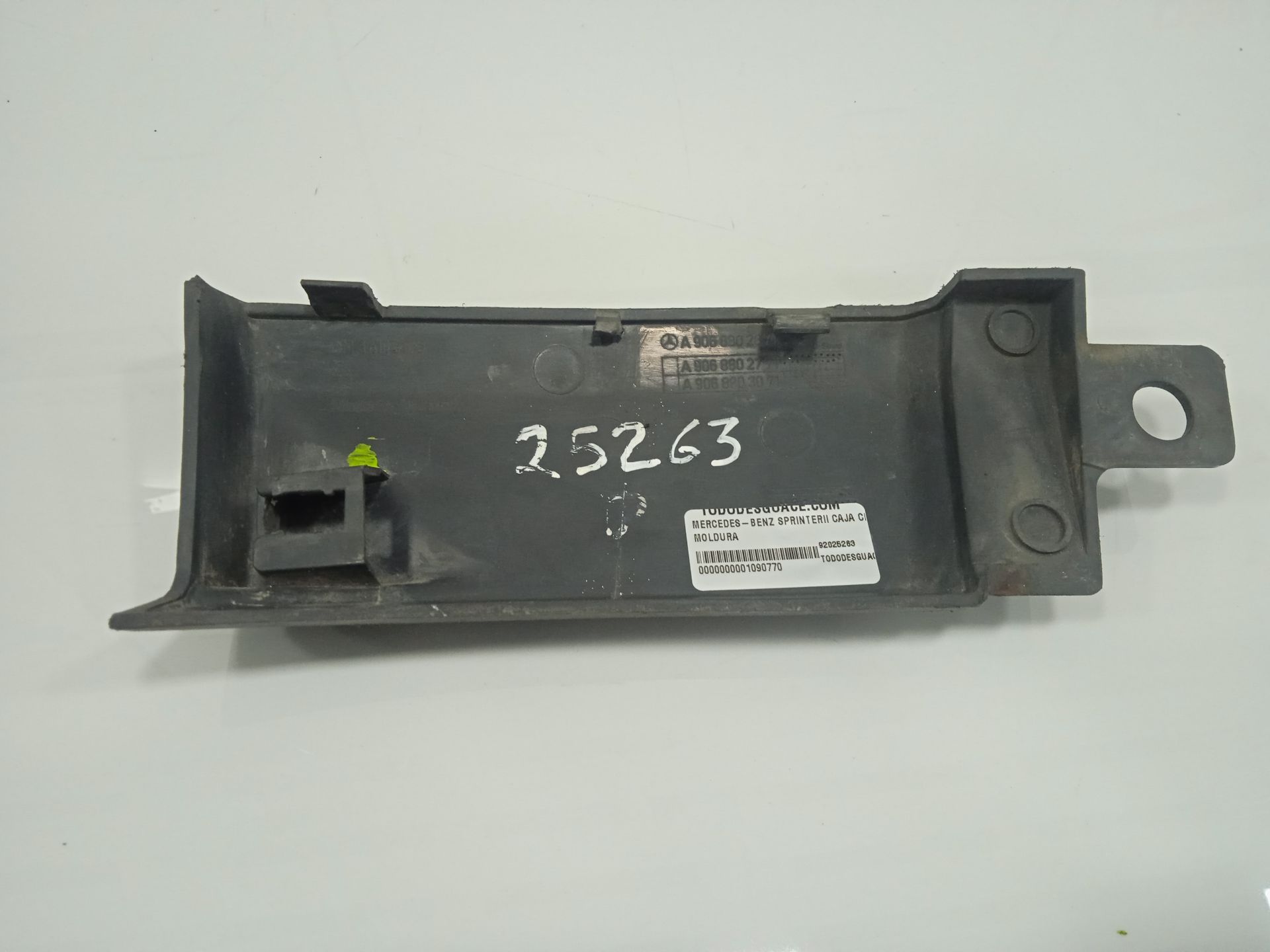 MOLDURA MERCEDES-BENZ SPRINTERII CAJA CERRADA (DESDE 01.06) 210/211/213/214/216 CDI (906.611/613)