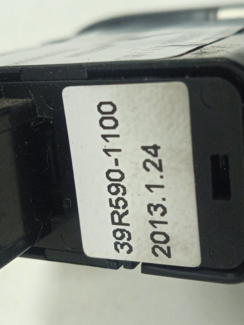 INTERRUPTOR HYUNDAI I40 GL BLUEDRIVE CITY / BLUEDRIVE CITY
