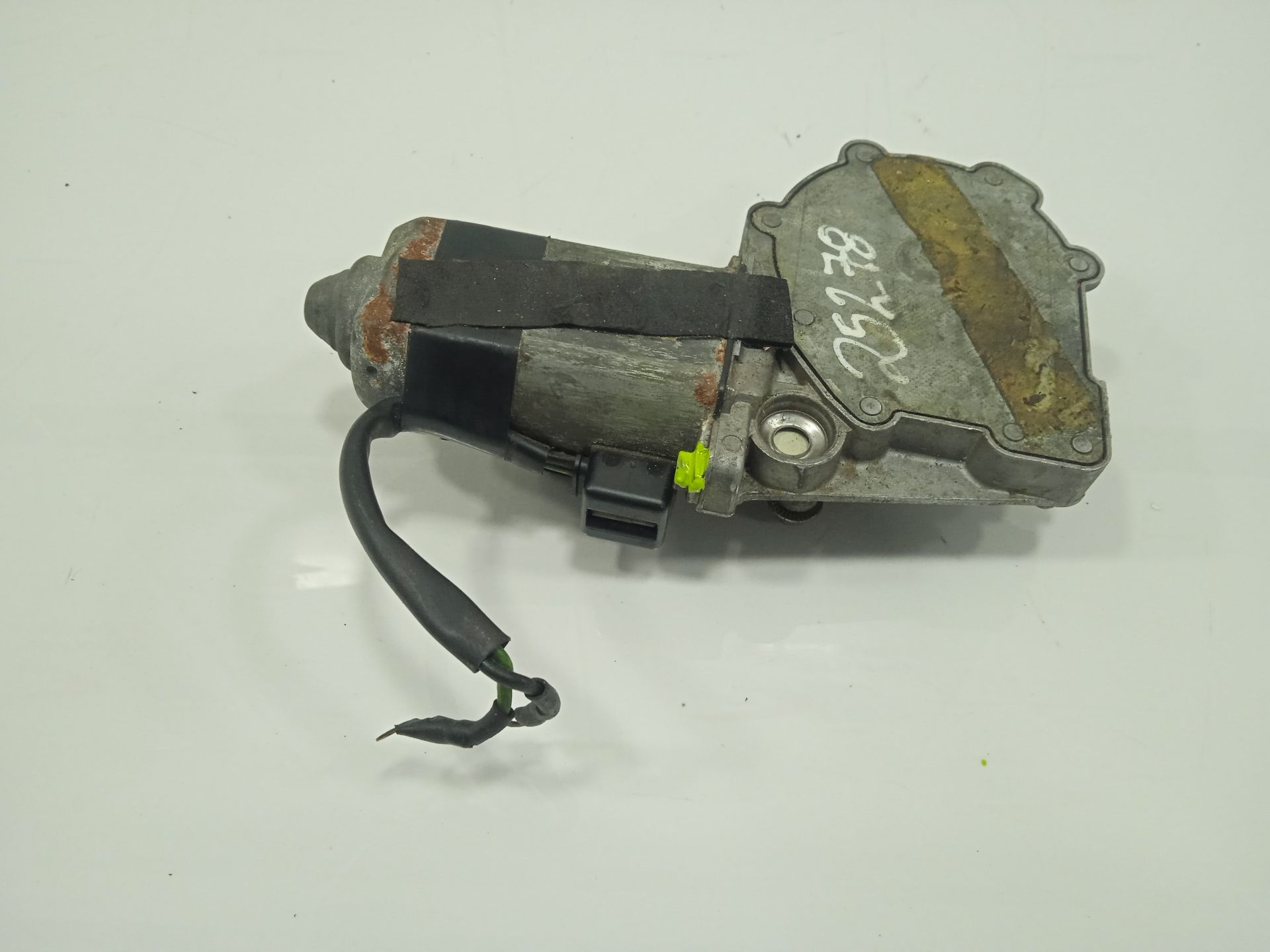MOTOR ELEVALUNAS TRASERO DERECHO MERCEDES-BENZ CLASE E (W124) BERLINA E 300 Diesel (124.131)