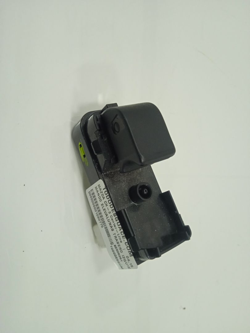 MANDO ELEVALUNAS TRASERO IZQUIERDO MAZDA CX-3 Center-Line