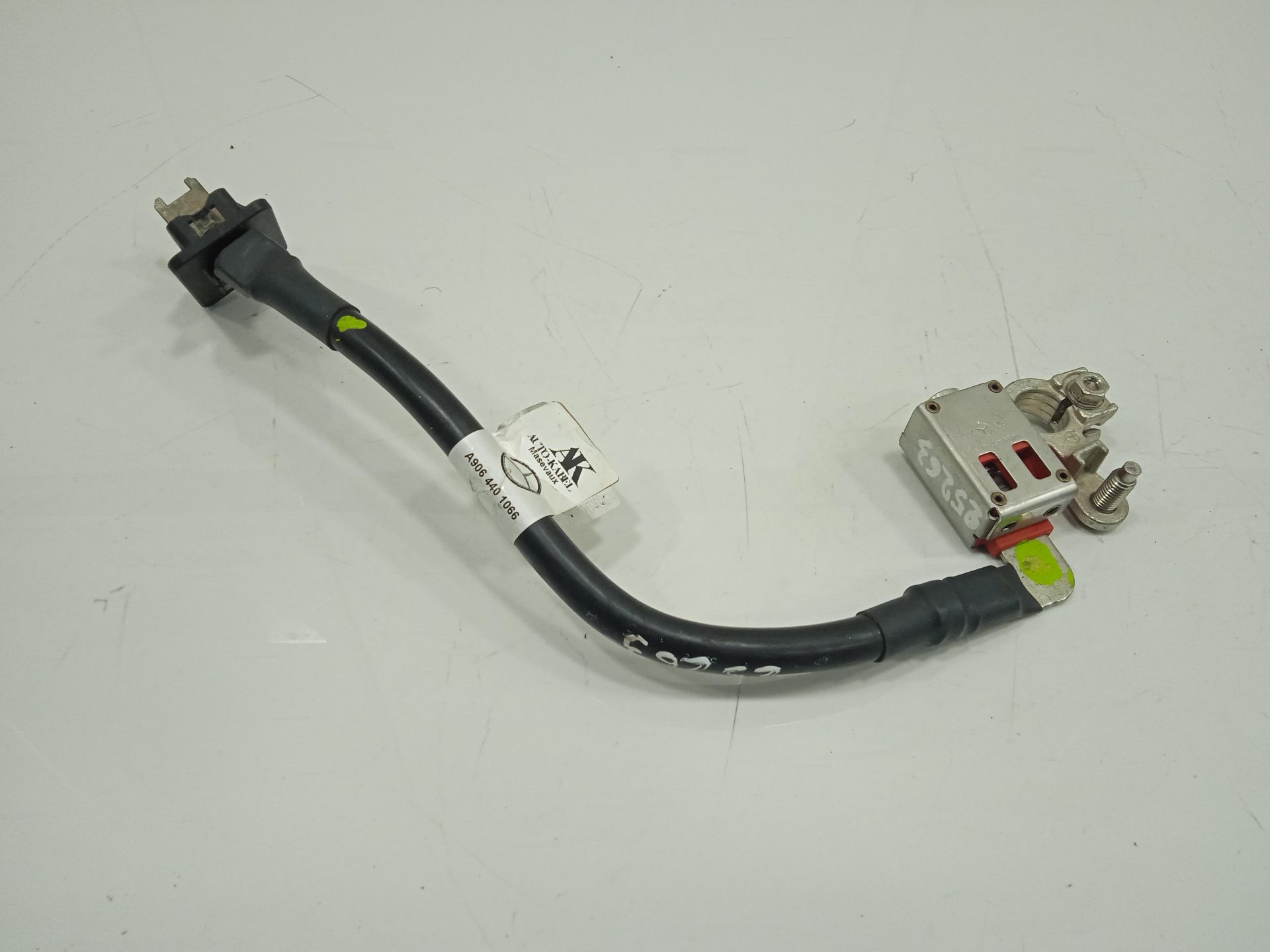 BORNA POSITIVA MERCEDES-BENZ SPRINTERII CAJA CERRADA (DESDE 01.06) 210/211/213/214/216 CDI (906.611/613)