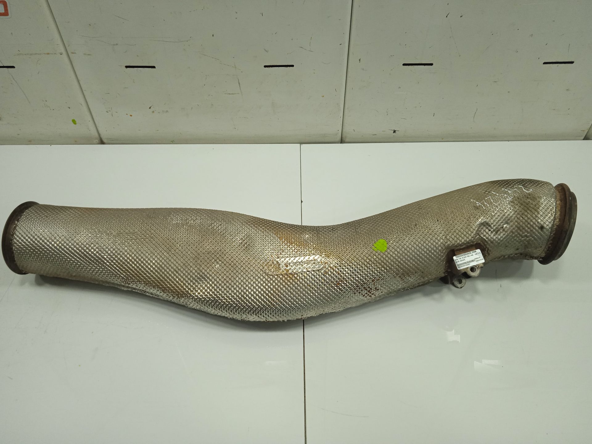 CODO ESCAPE MAN TGS 18.XXX FSA / 4x2   LLS M (Largura mediana)