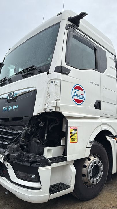 MAN TGX 33.XXX FG /   6x4   BL XL Motor 15,2 Ltr. - 382 kW Diesel