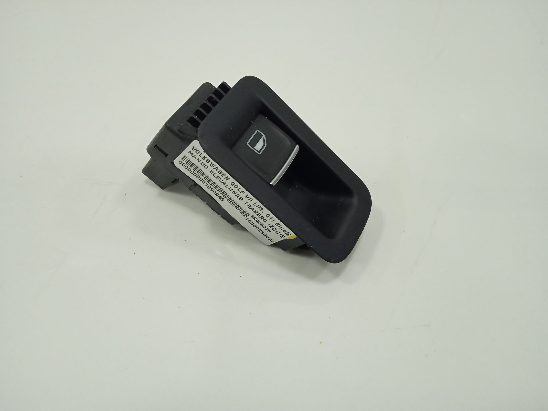 MANDO ELEVALUNAS TRASERO IZQUIERDO VOLKSWAGEN GOLF VII LIM. GTI BlueMotion