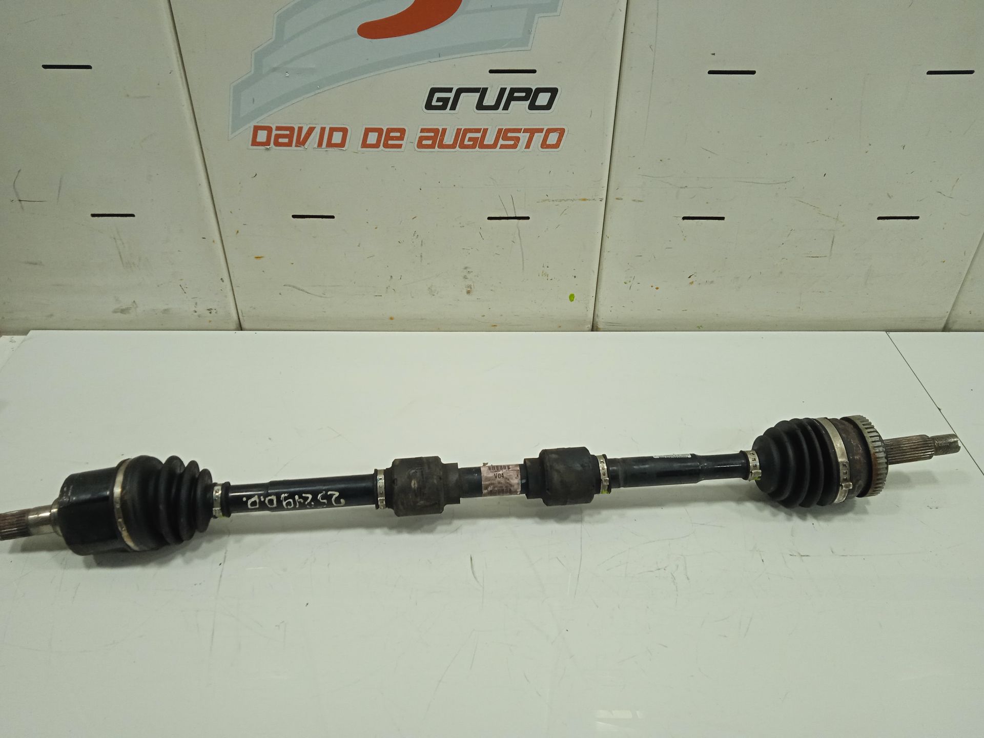 TRANSMISION DELANTERA DERECHA HYUNDAI I40 GL BLUEDRIVE CITY / BLUEDRIVE CITY