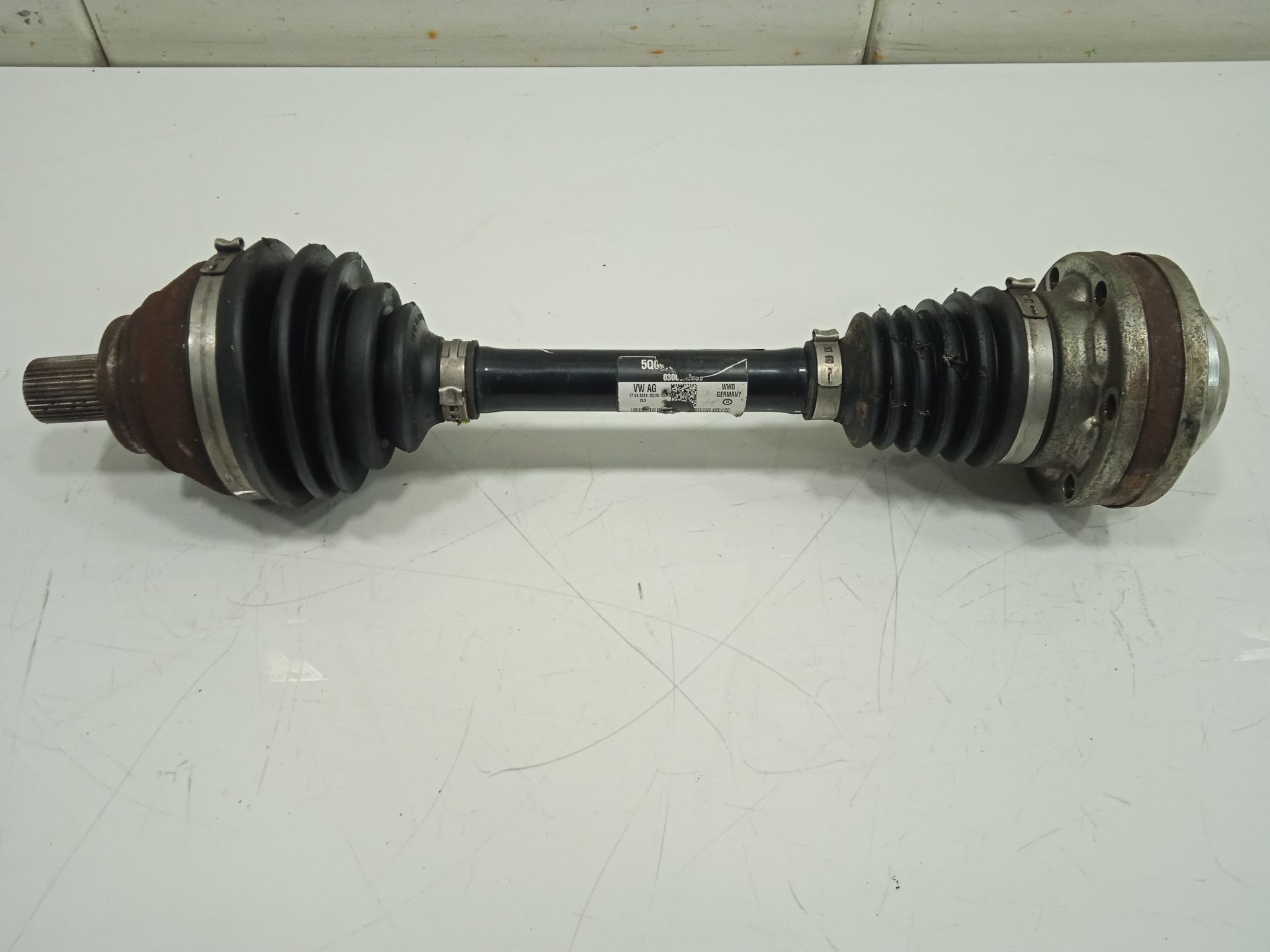 TRANSMISION DELANTERA IZQUIERDA VOLKSWAGEN GOLF VII LIM. GTI BlueMotion