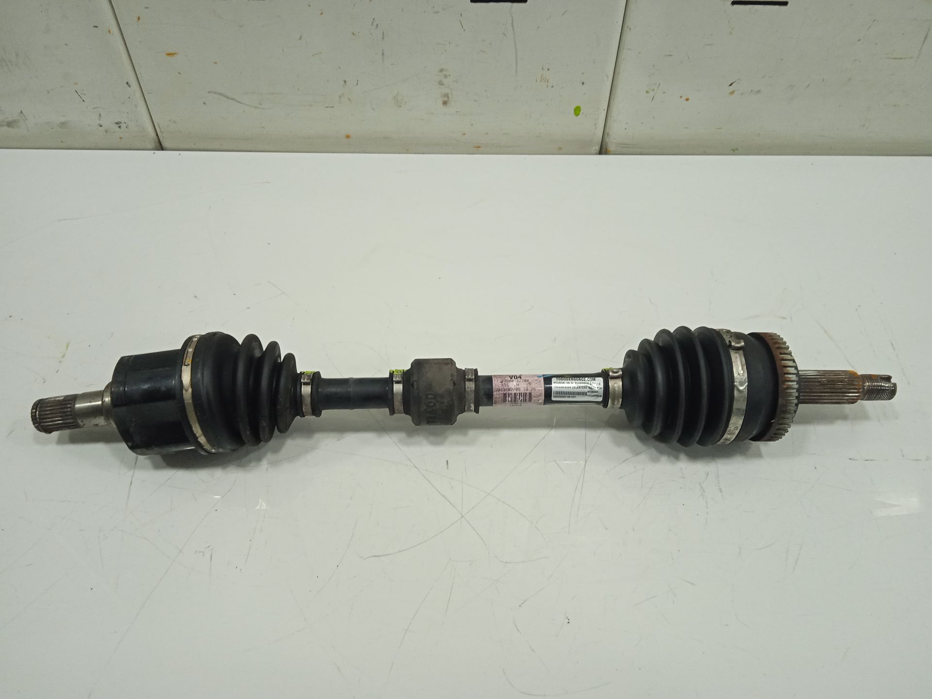TRANSMISION DELANTERA IZQUIERDA HYUNDAI I40 GL BLUEDRIVE CITY / BLUEDRIVE CITY