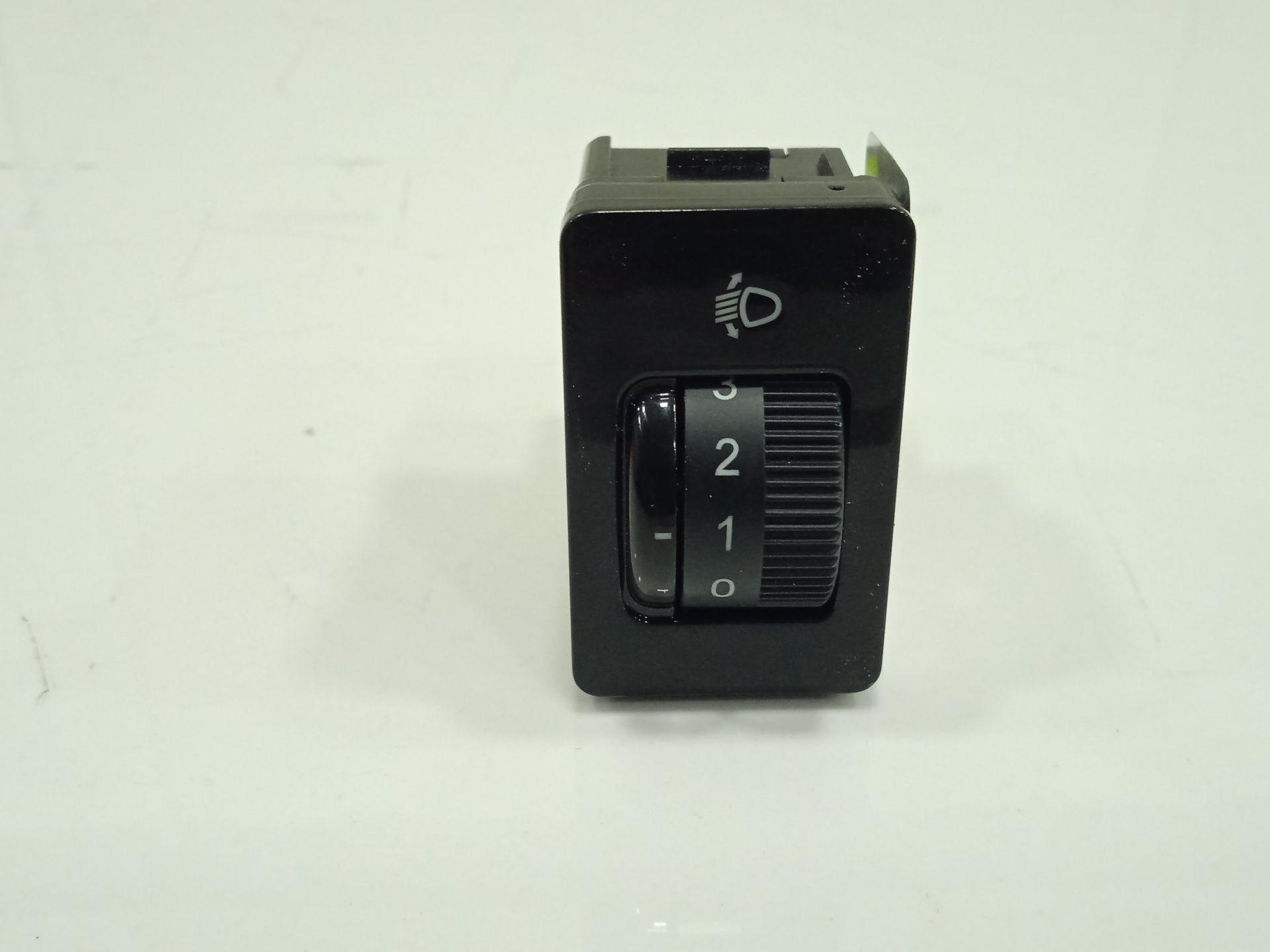 REGULADOR ALTURA LUCES DFSK FENGON IX5 CLASSIC