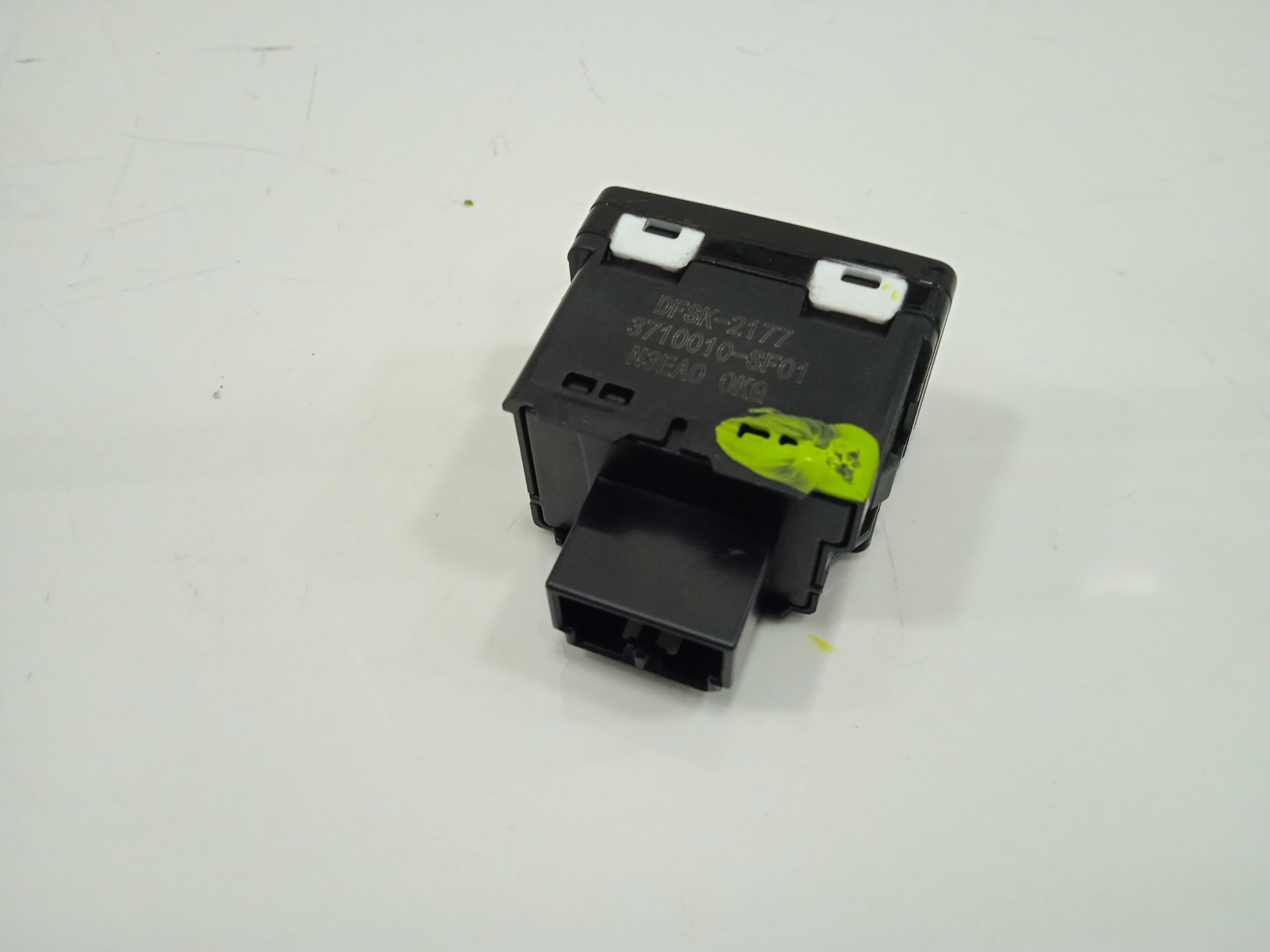 REGULADOR ALTURA LUCES DFSK FENGON IX5 CLASSIC