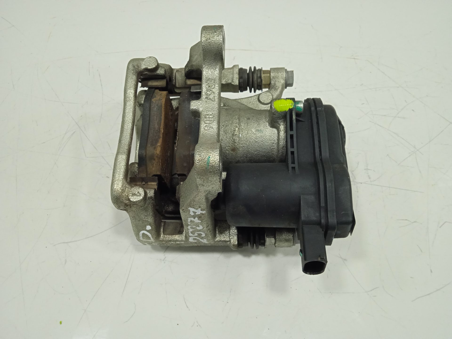 PINZA DE FRENO TRASERA DERECHA DFSK FENGON IX5 CLASSIC