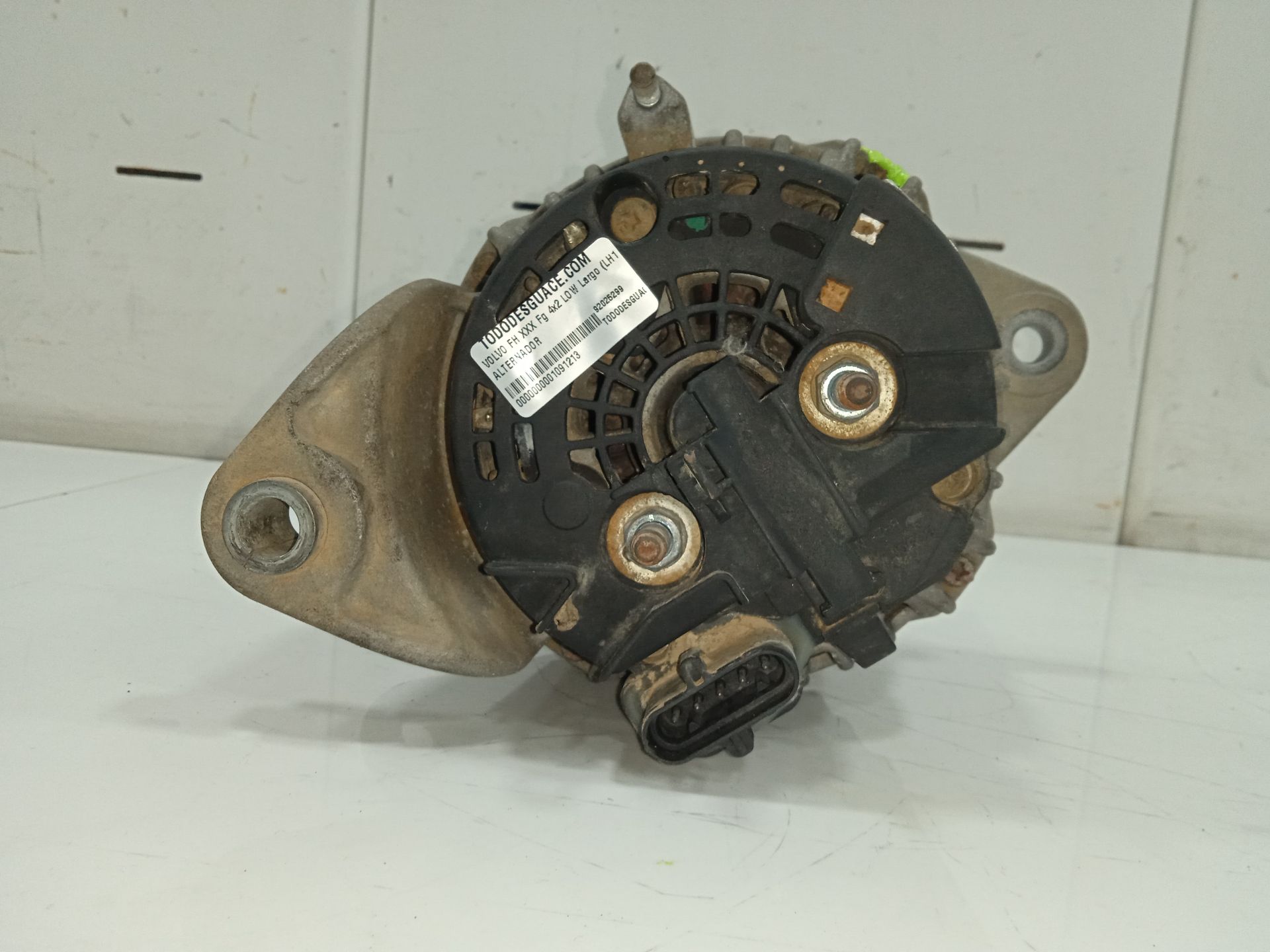 ALTERNADOR VOLVO FH XXX Fg 4x2 LOW Largo (LH1 o L2H1)