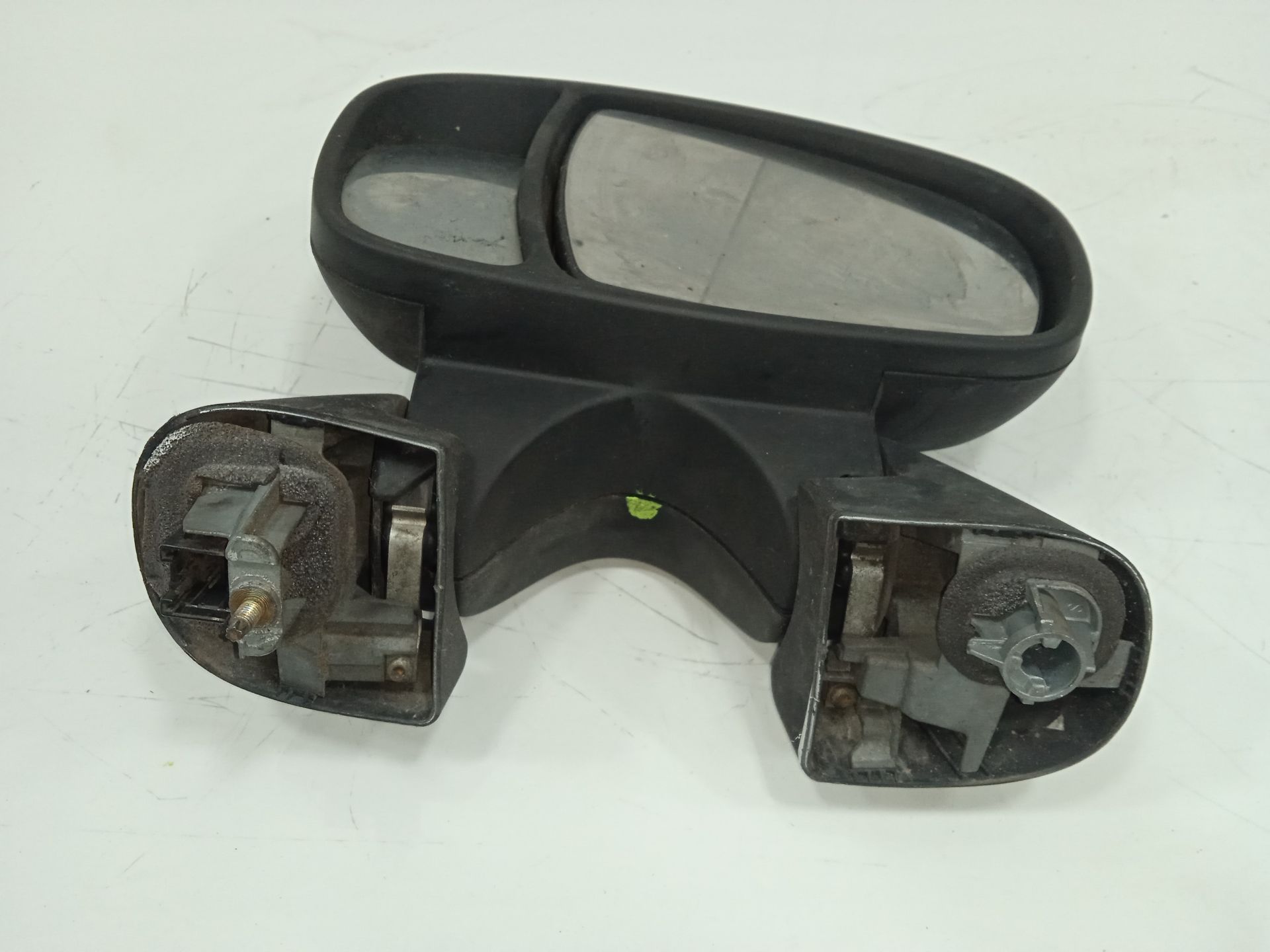 RETROVISOR IZQUIERDO foto 2