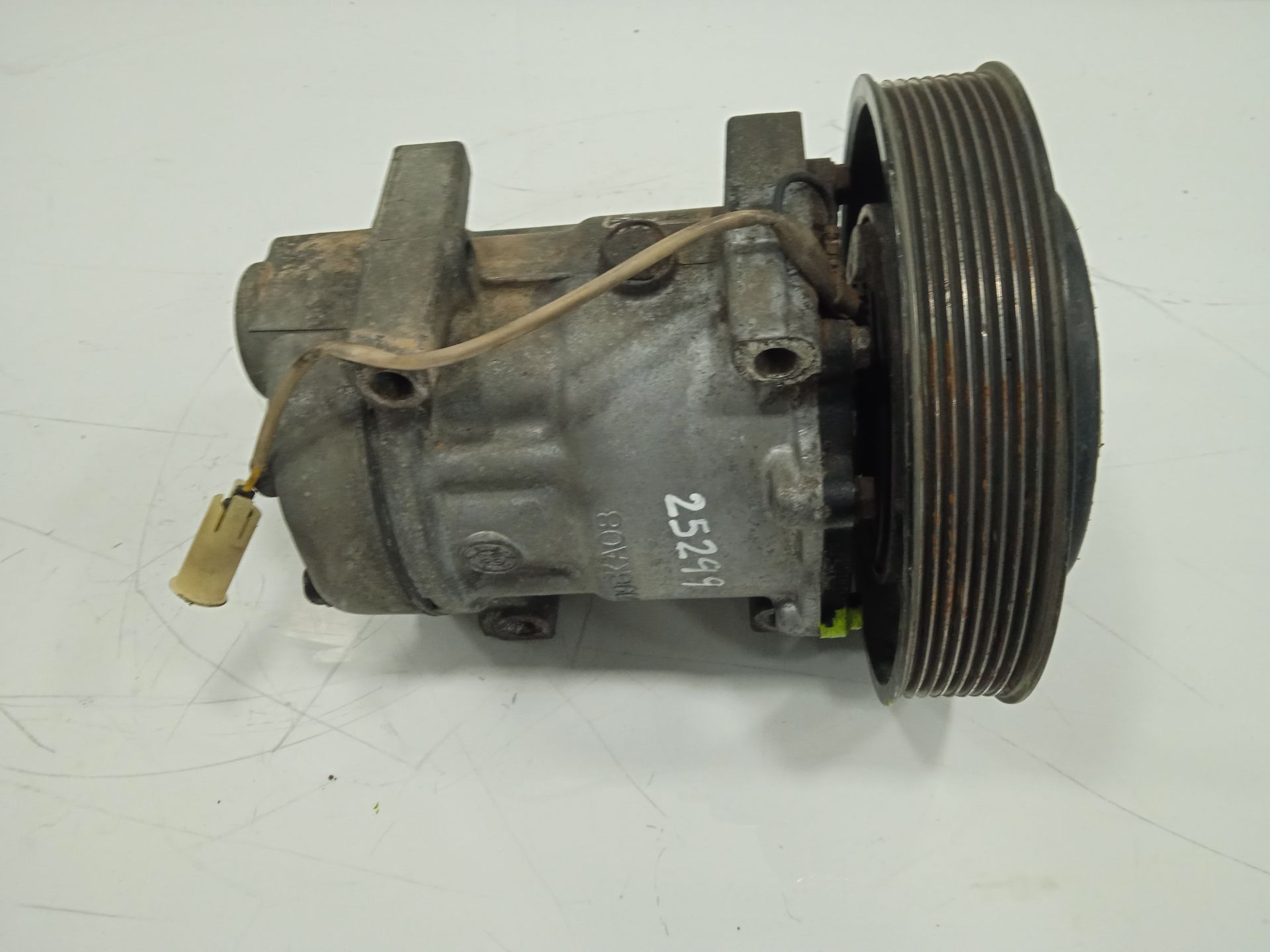 COMPRESOR AIRE ACONDICIONADO VOLVO FH XXX Fg 4x2 LOW Largo (LH1 o L2H1)