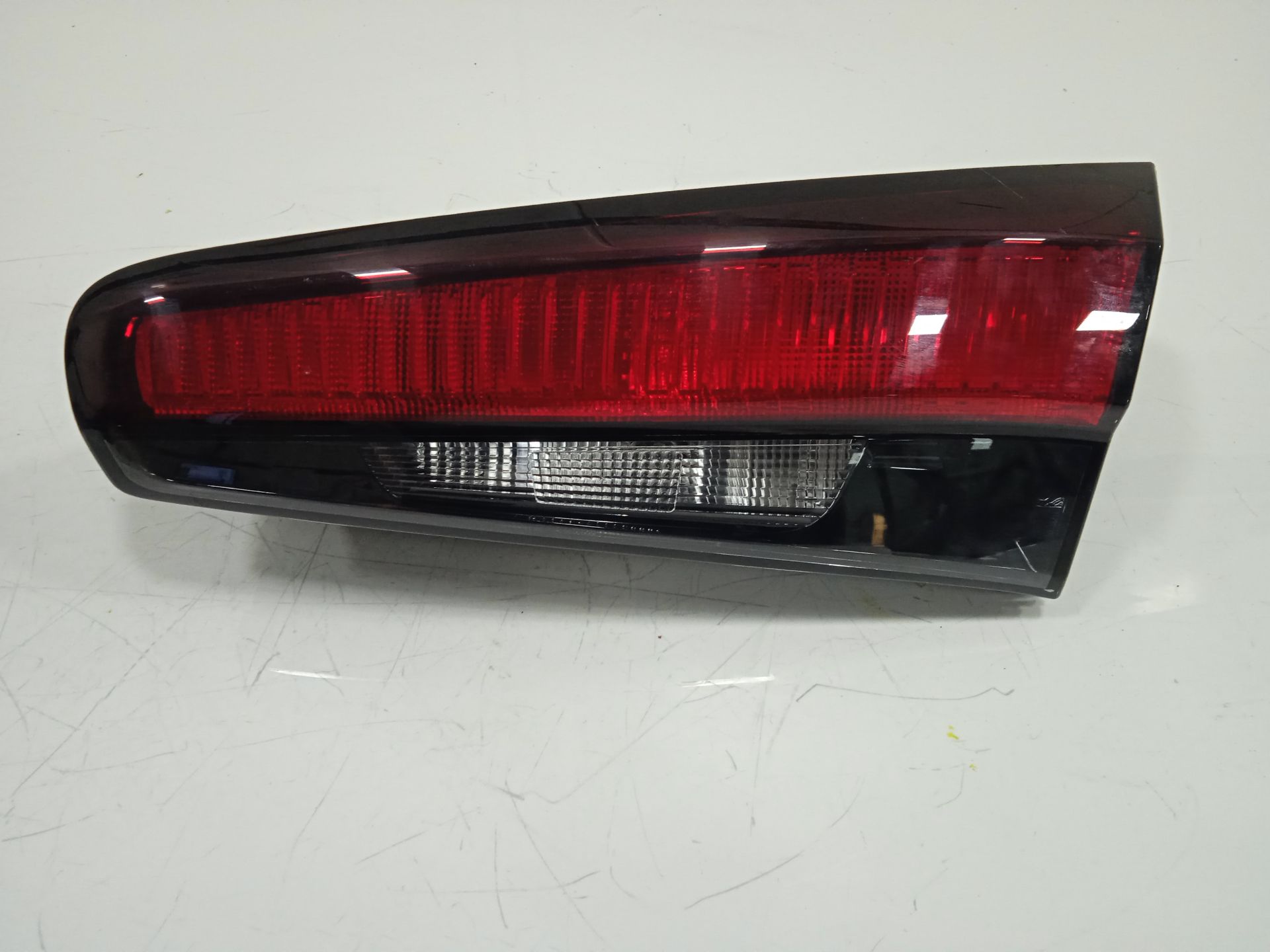 PILOTO INTERIOR TRASERO DERECHO FIAT TIPO II (357) BERLINA CITY SPORT