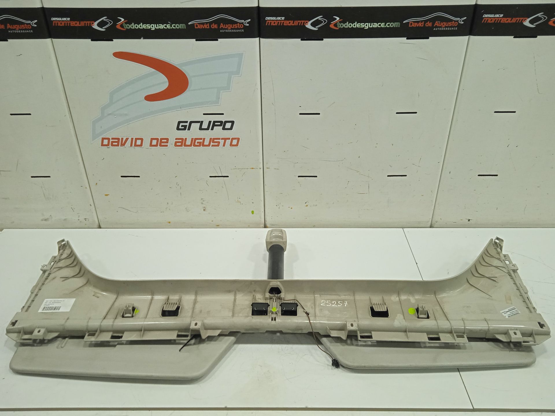 SOPORTE PARASOLES CITROEN C4 PICASSO Attraction
