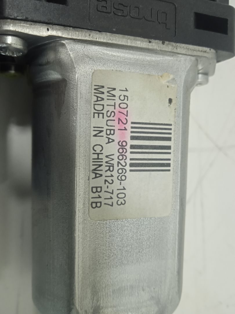 MOTOR ELEVALUNAS DELANTERO DERECHO VOLVO V60 KOMBI Kinetic