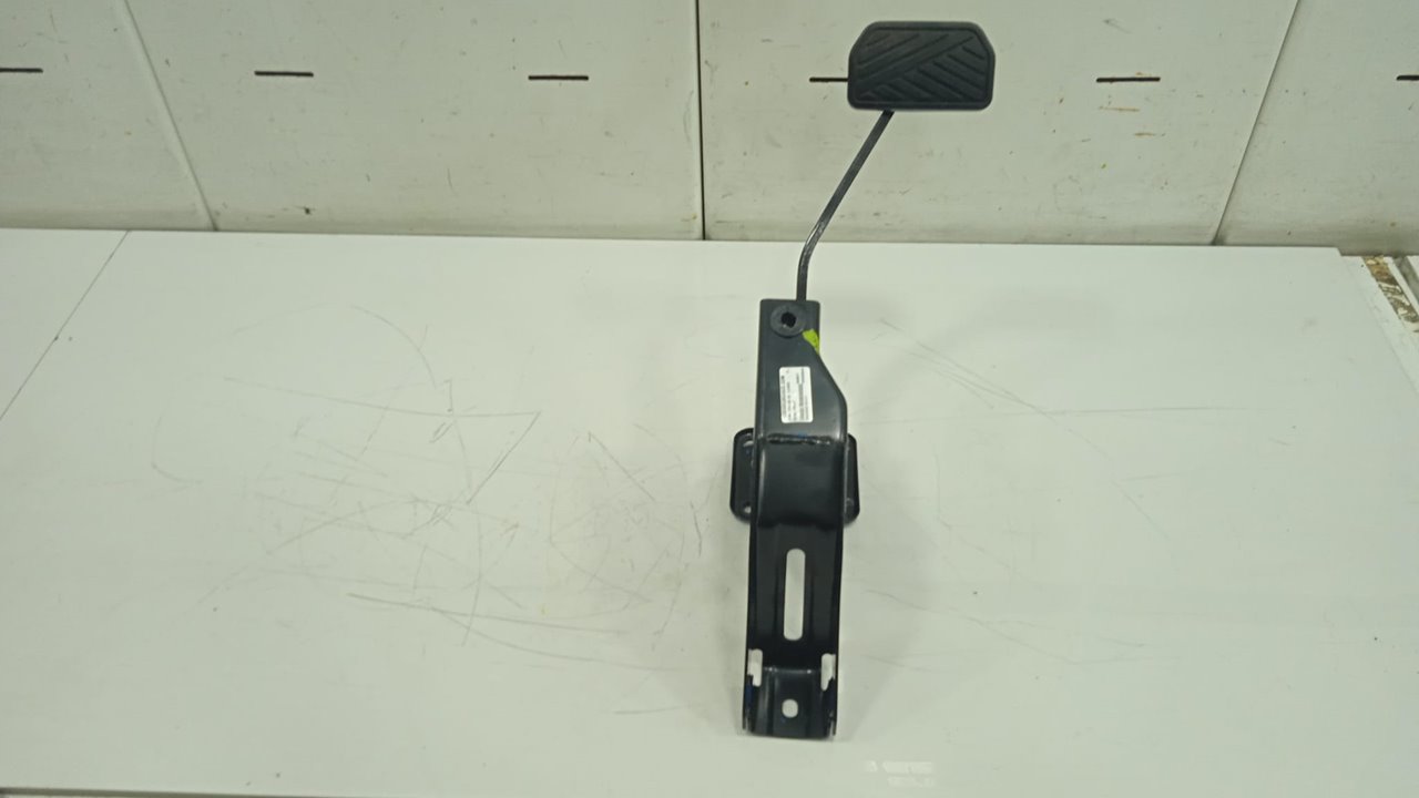 PEDAL FRENO DFSK FENGON IX5 CLASSIC