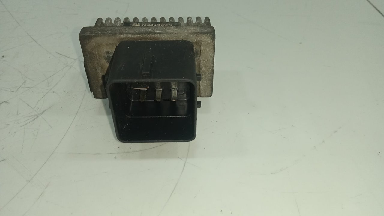 CAJA PRECALENTAMIENTO RENAULT MEGANE SCENIC (JM) 1.5 DCI