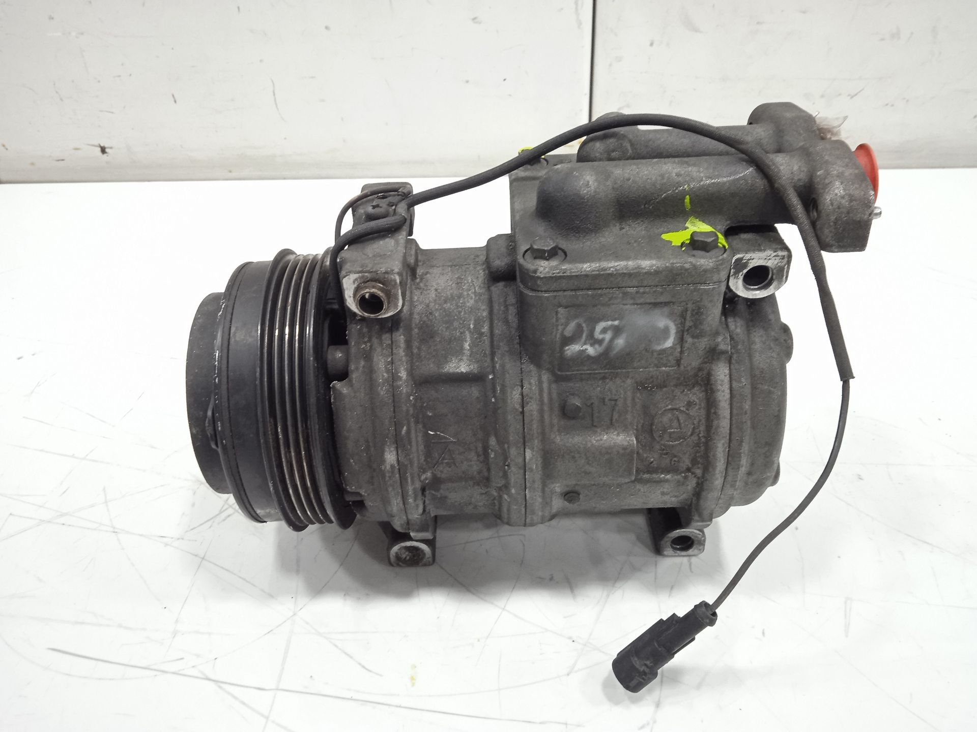 COMPRESOR AIRE ACONDICIONADO IVECO STRALIS (AD/AT) FG AD T/P                    4x2 Tráfico urbano